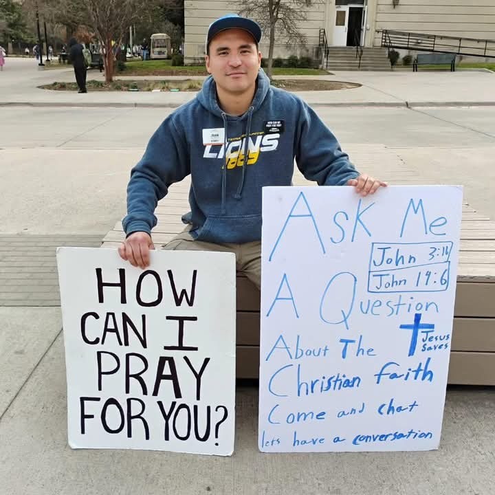 Help a Liberty Student Share Faith campaign photo, 2 of 7
