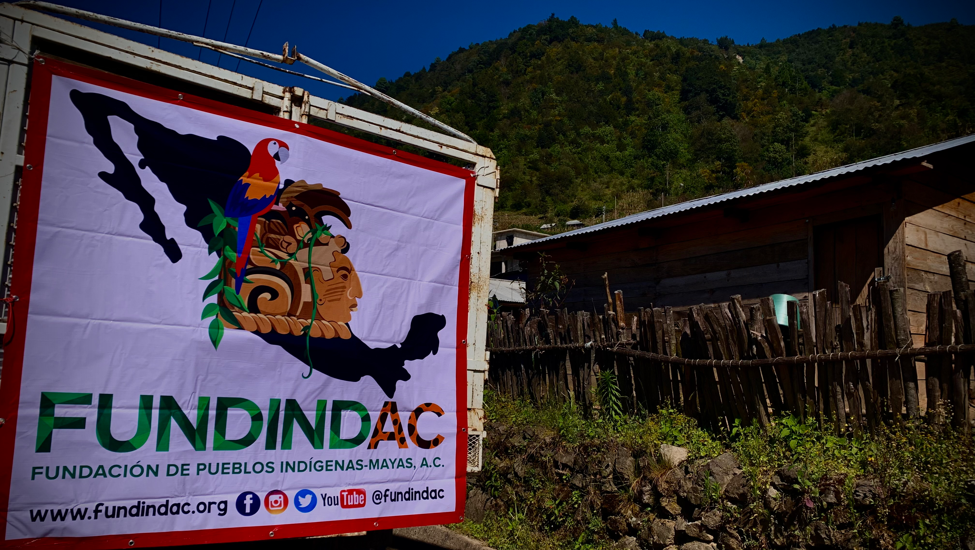 “Mujeres de Barro: Forjando Futuro en Amatenango