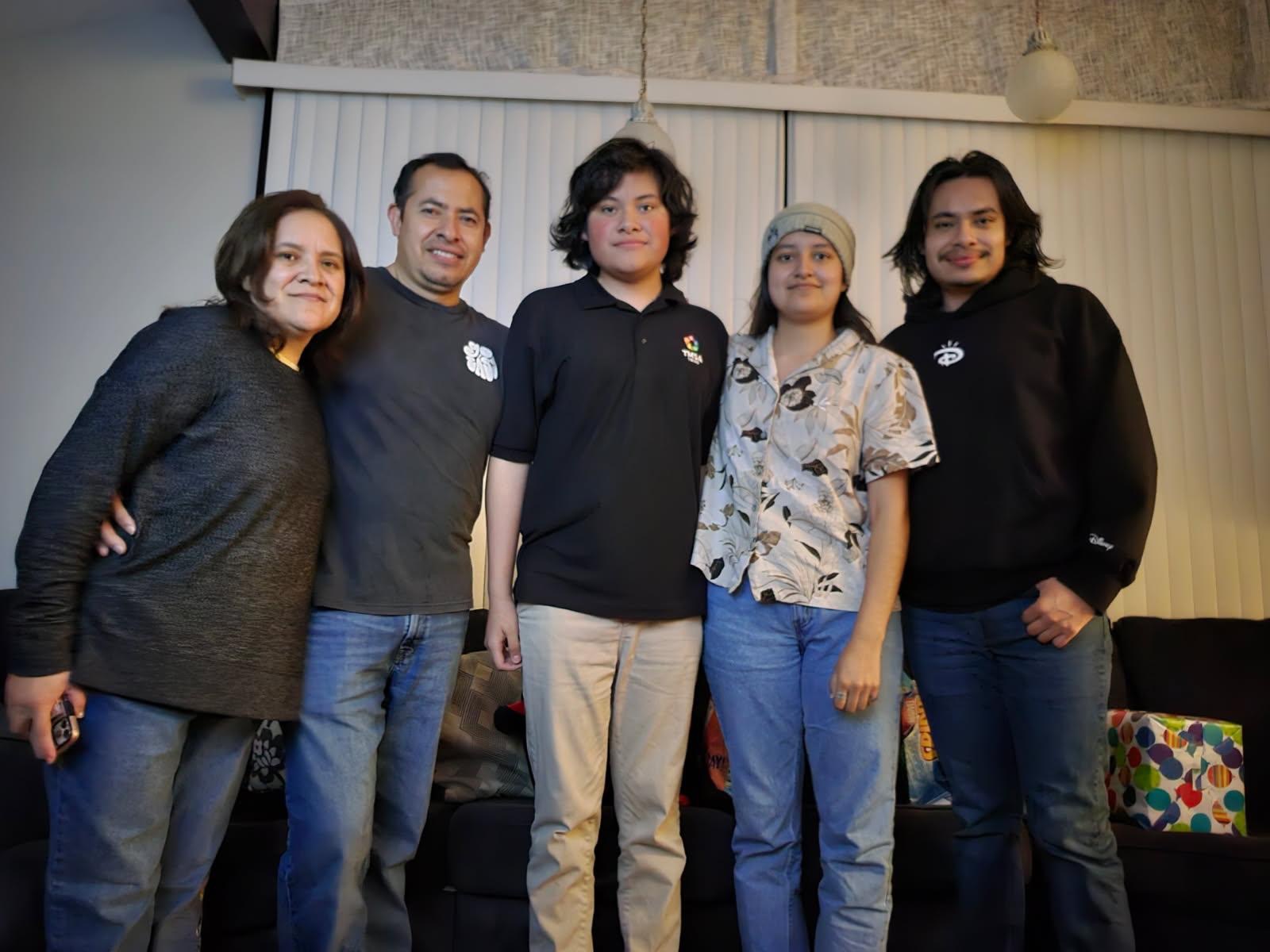 Help Javier Luna Get Life-Saving Surgery campaign photo, 6 of 8