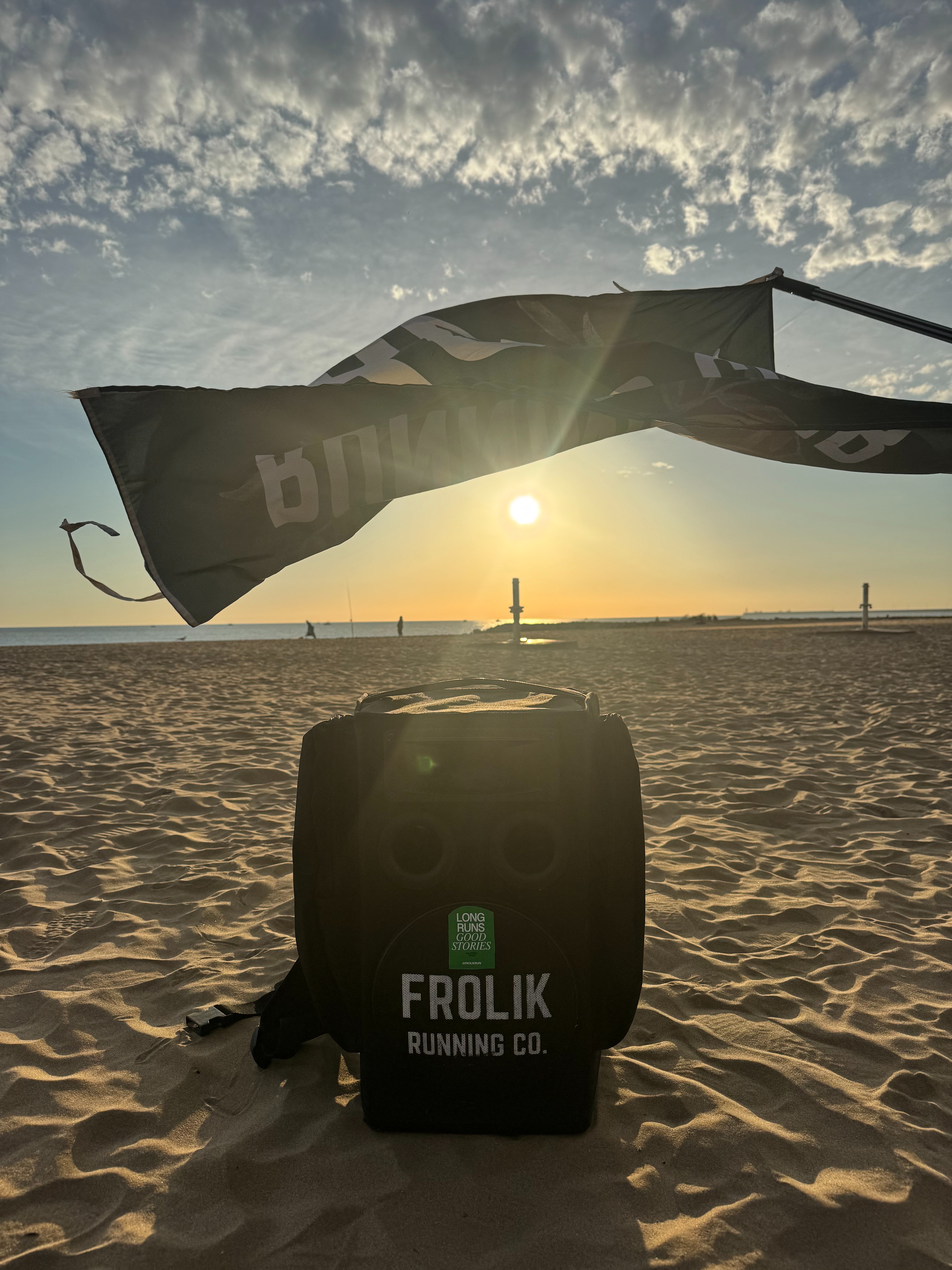 Let’s Bring his bro! – El 2do altavoz para Frolik campaign photo, 5 of 8