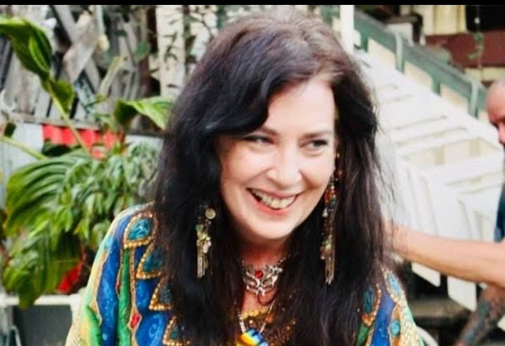 Tania Achilles Cancer Treatment and support campaign photo, 7 of 8