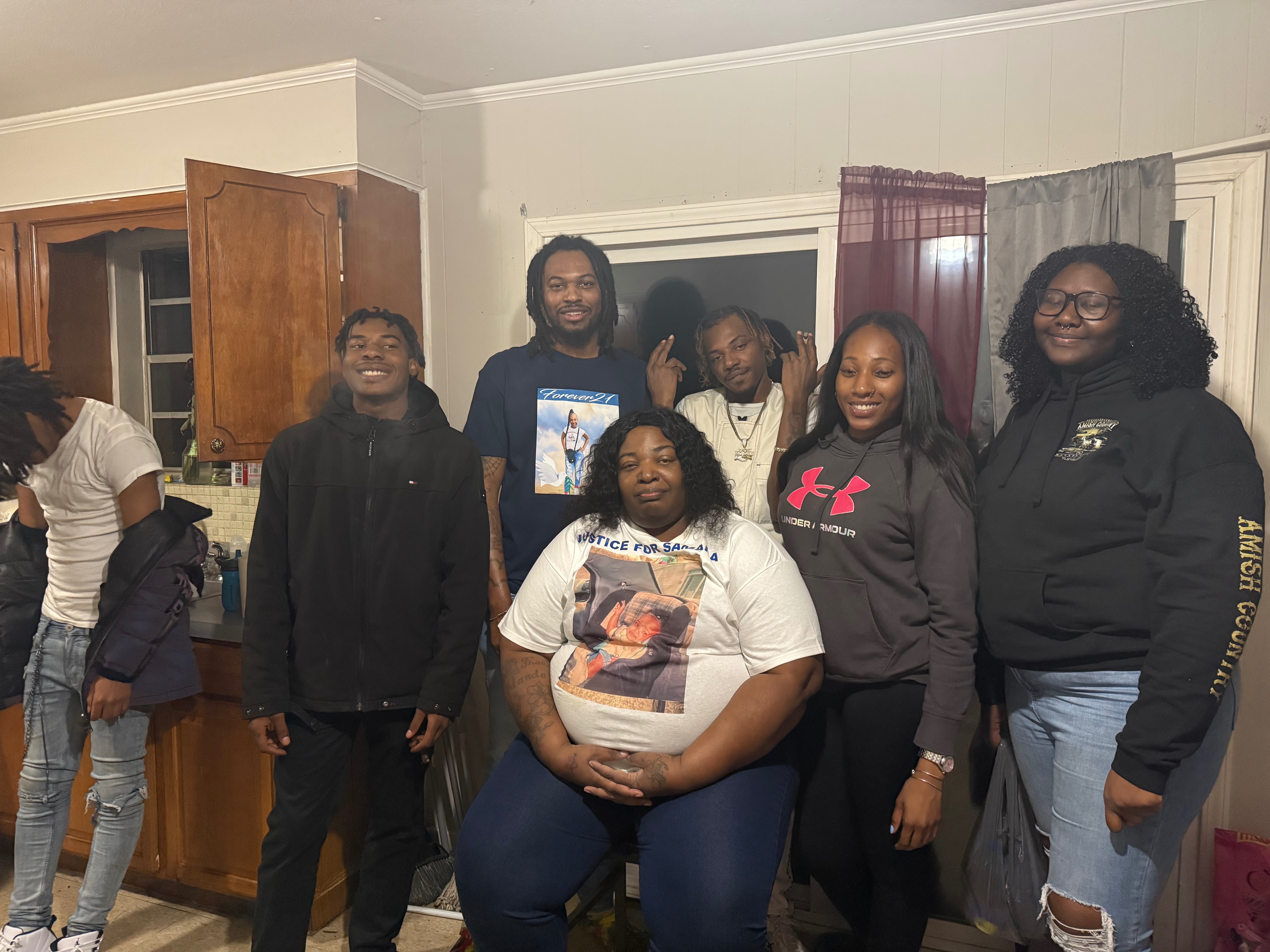 Help Tae's Mom and Brother Rebuild Their Lives campaign photo, 2 of 4