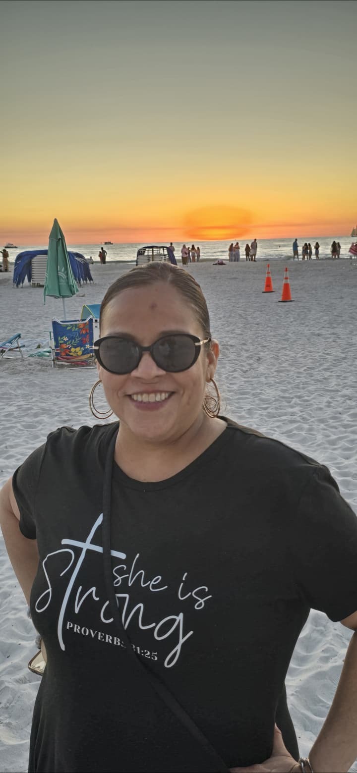 Help Honor Arelis with a Beautiful Farewell campaign photo, 5 of 6
