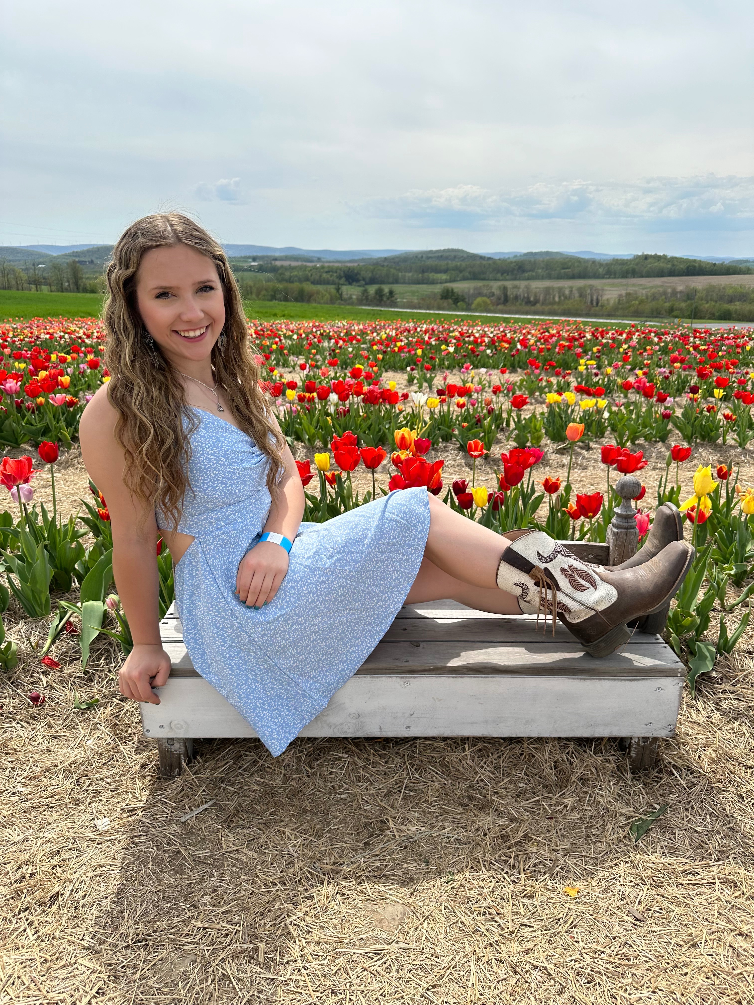 Help Vanessa Beat Cancer and Preserve Her Future campaign photo, 7 of 8