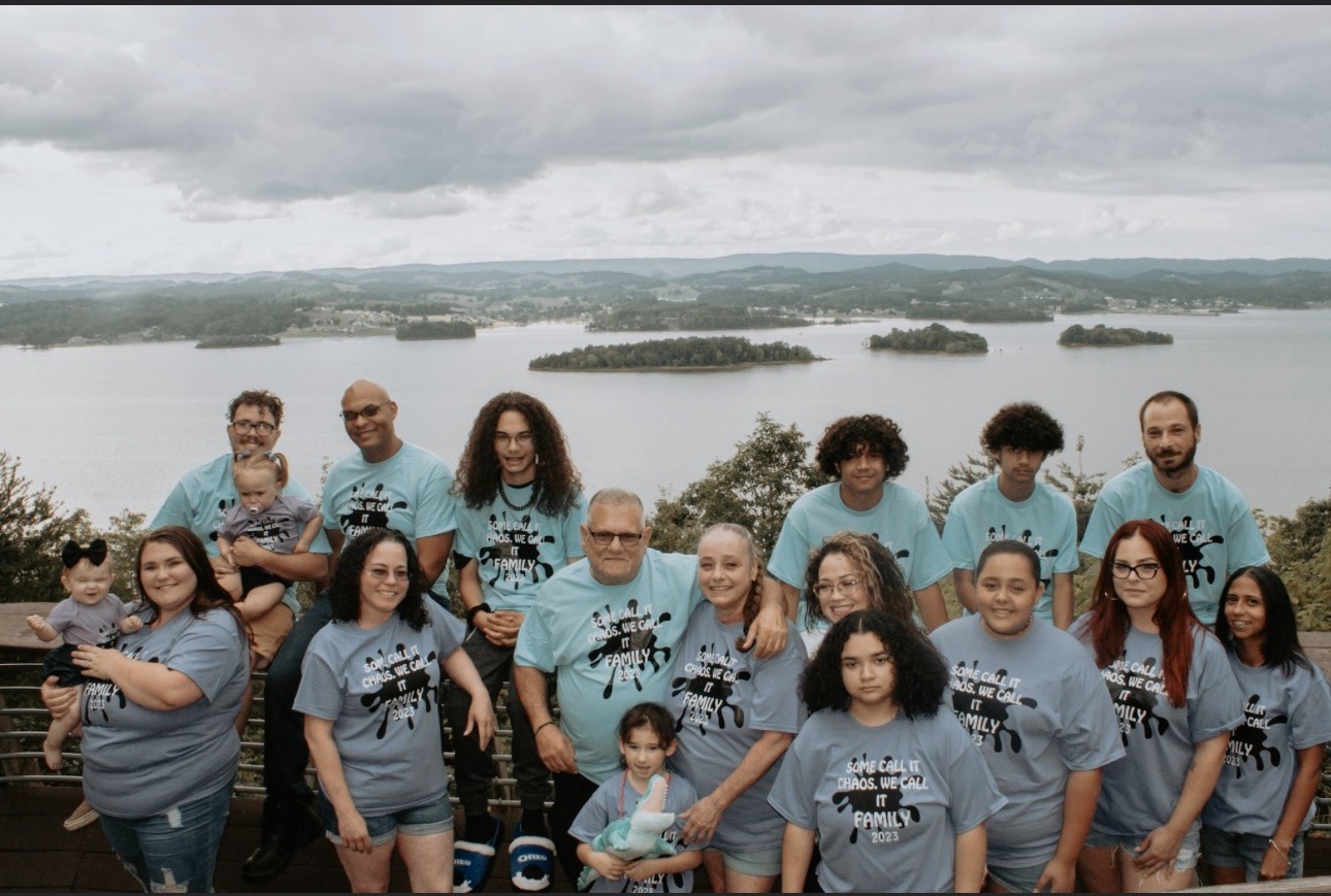 Help Theresa's Family Stay by Her Side campaign photo, 2 of 5