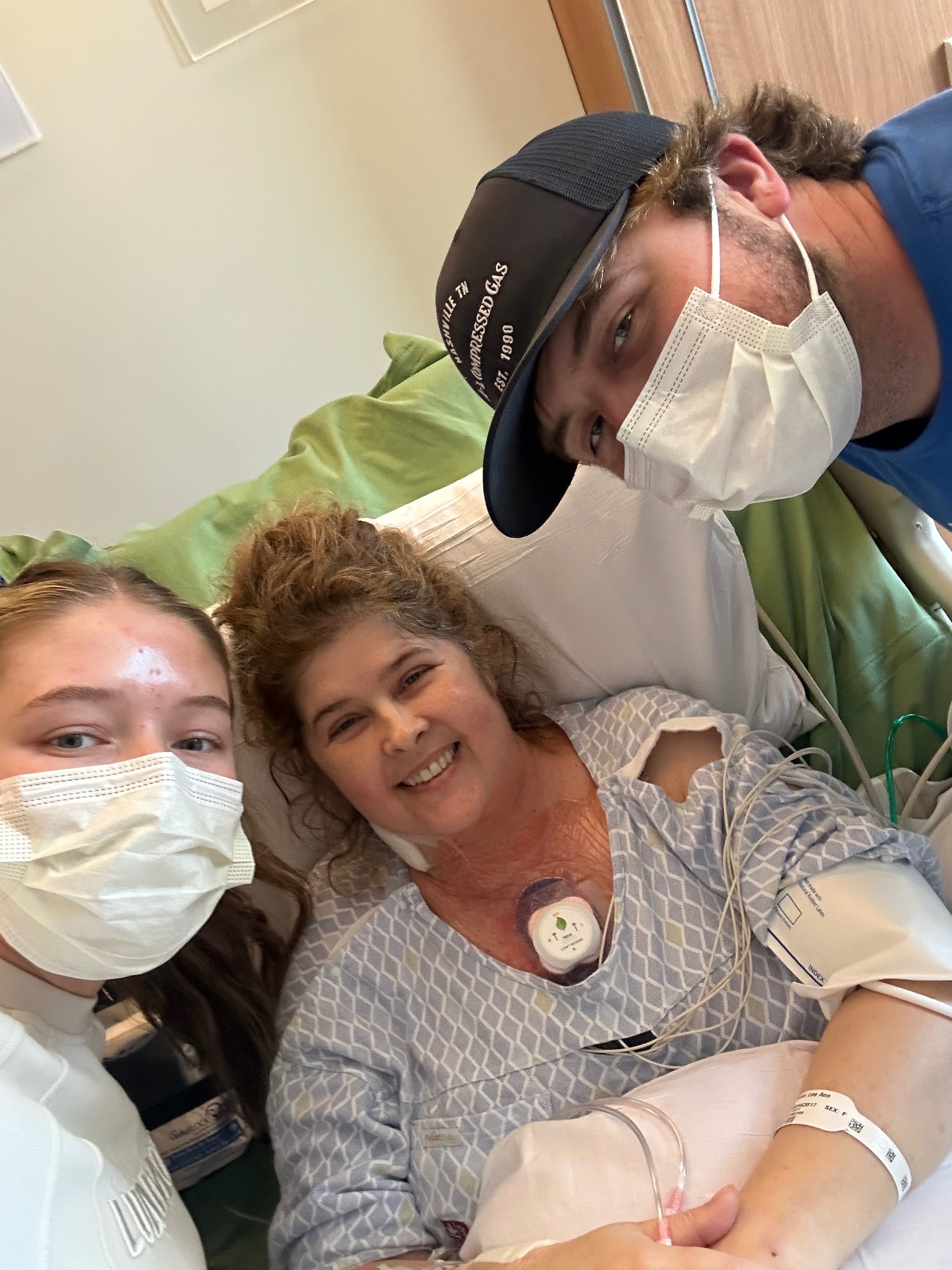 Stand with Rikki~ second parent to undergo organ transplant campaign photo, 4 of 8