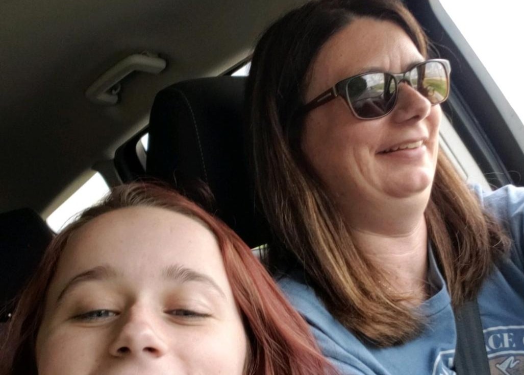Help Ease Jenni's Medical Burden campaign photo, 2 of 5