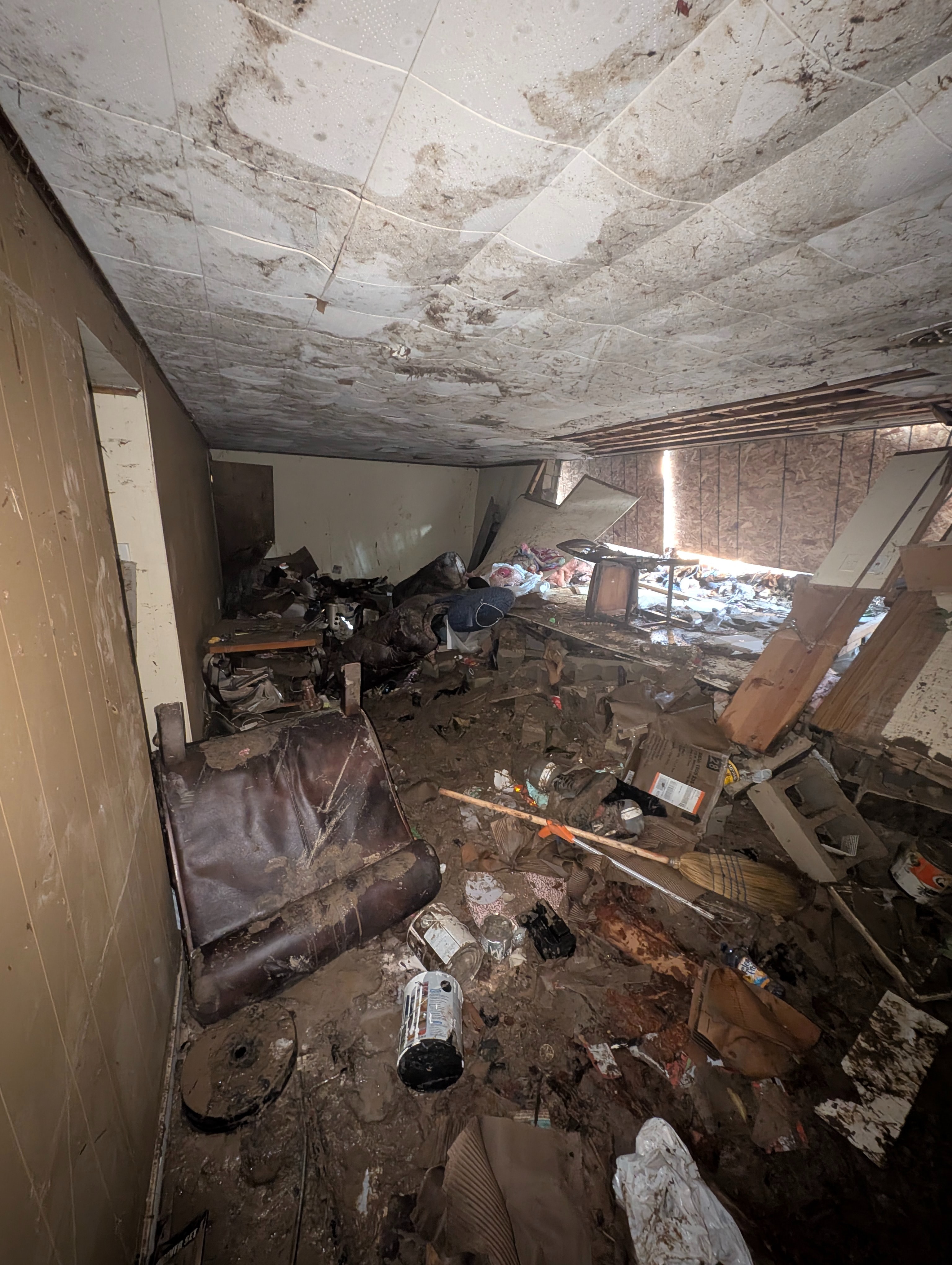 Help Milwaukee Family Rebuild Post Historic Storm campaign photo, 4 of 8