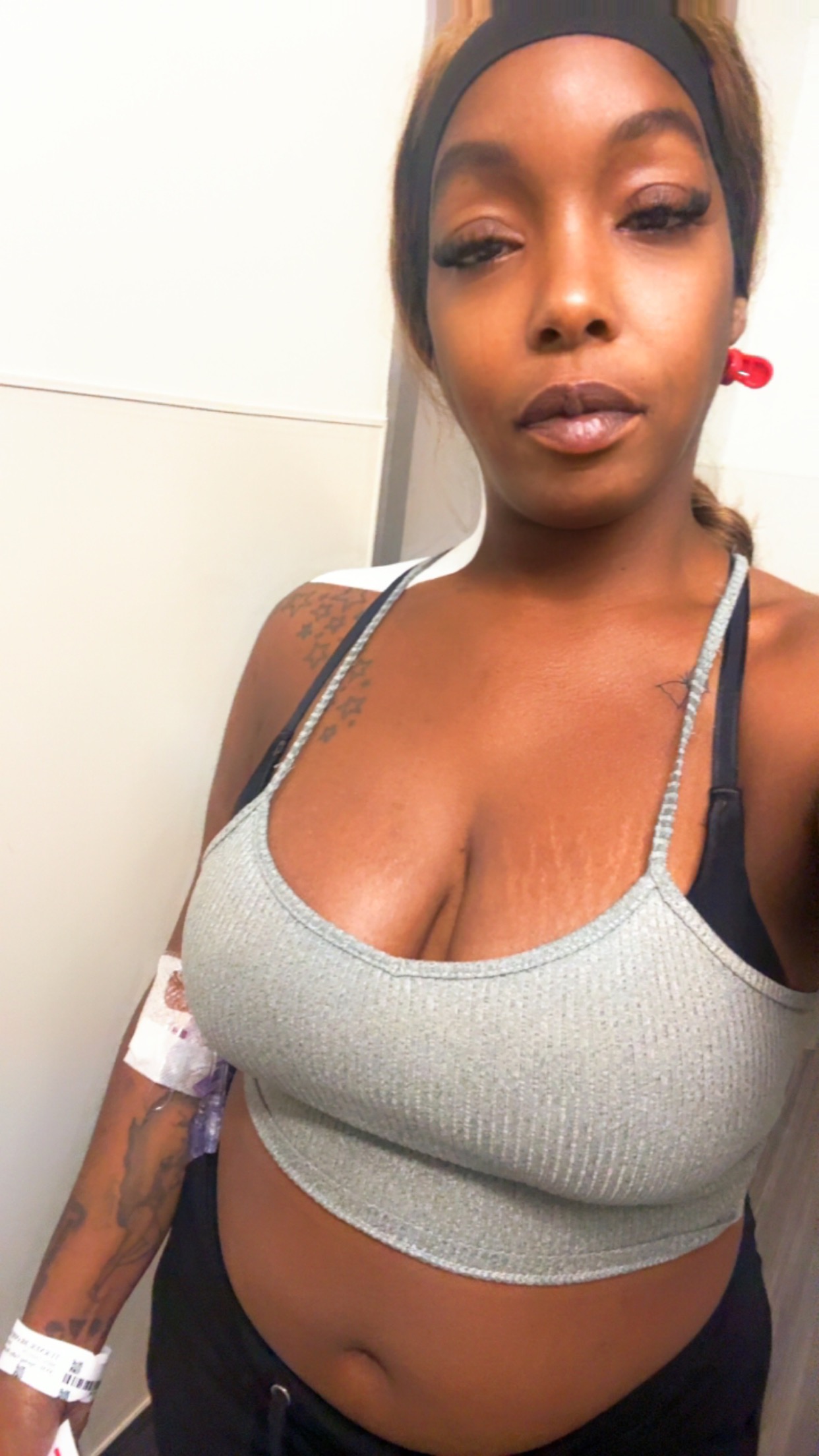Support Alana's Journey: $6,000 Medical Debt campaign photo, 2 of 6