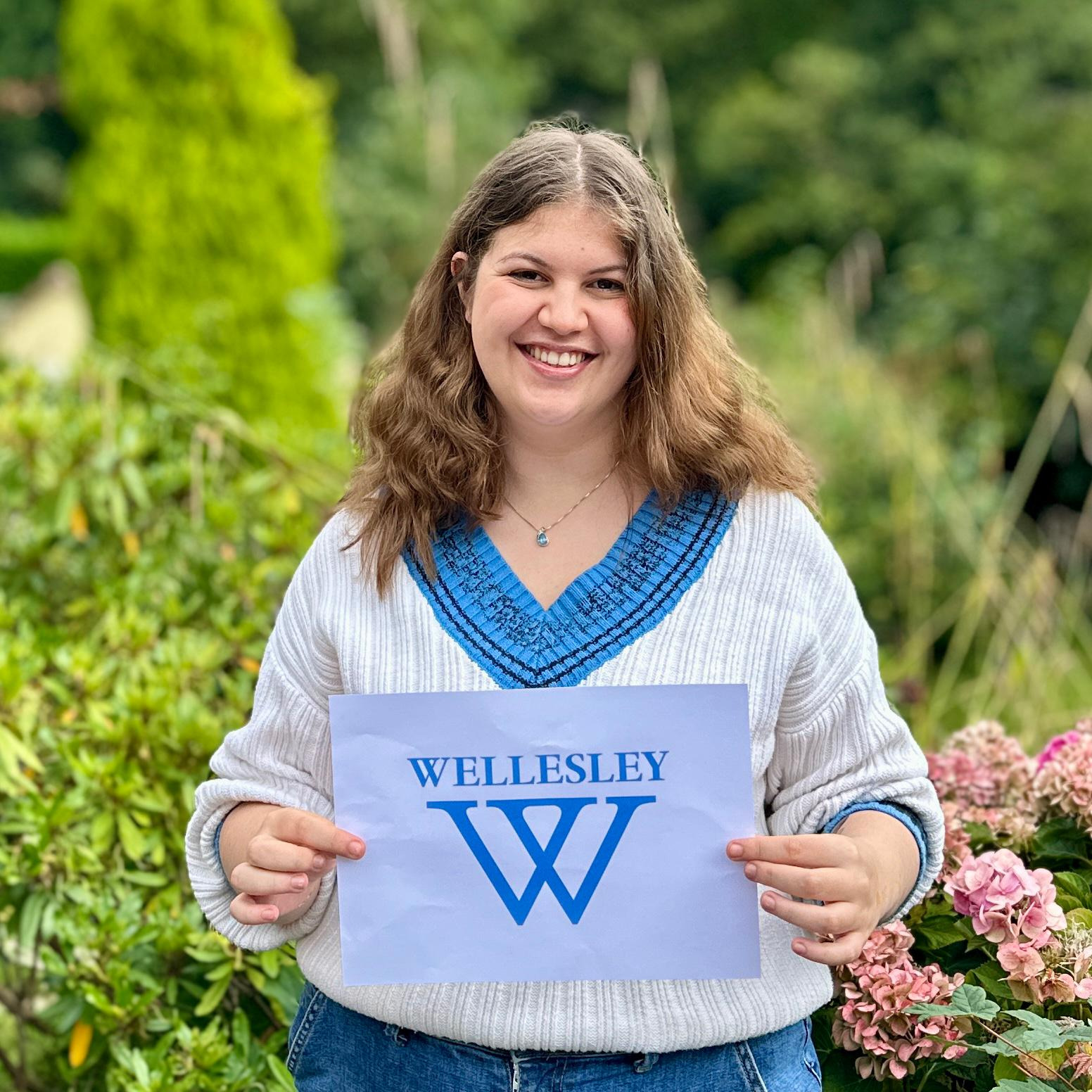 Help Esme Study Abroad at Wellesley College! campaign photo, 4 of 5