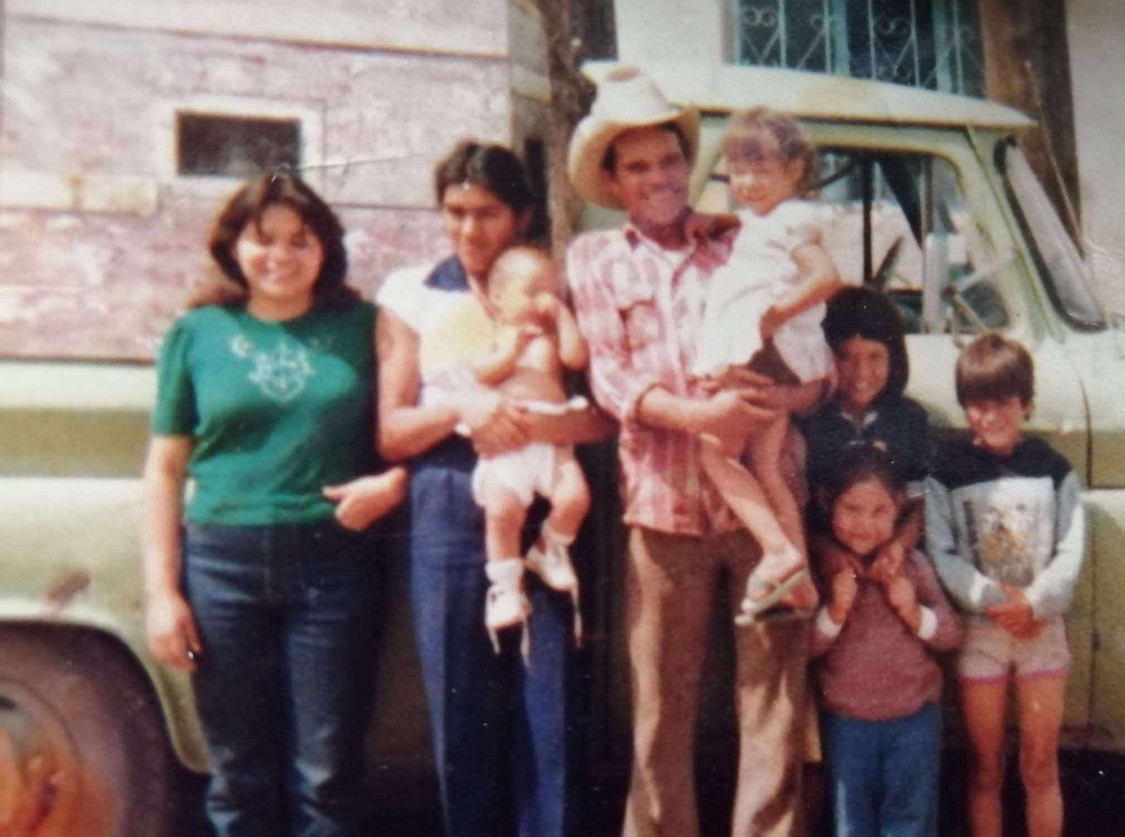 En Memoria de Jesús Mario Corral Velasquez campaign photo, 4 of 7
