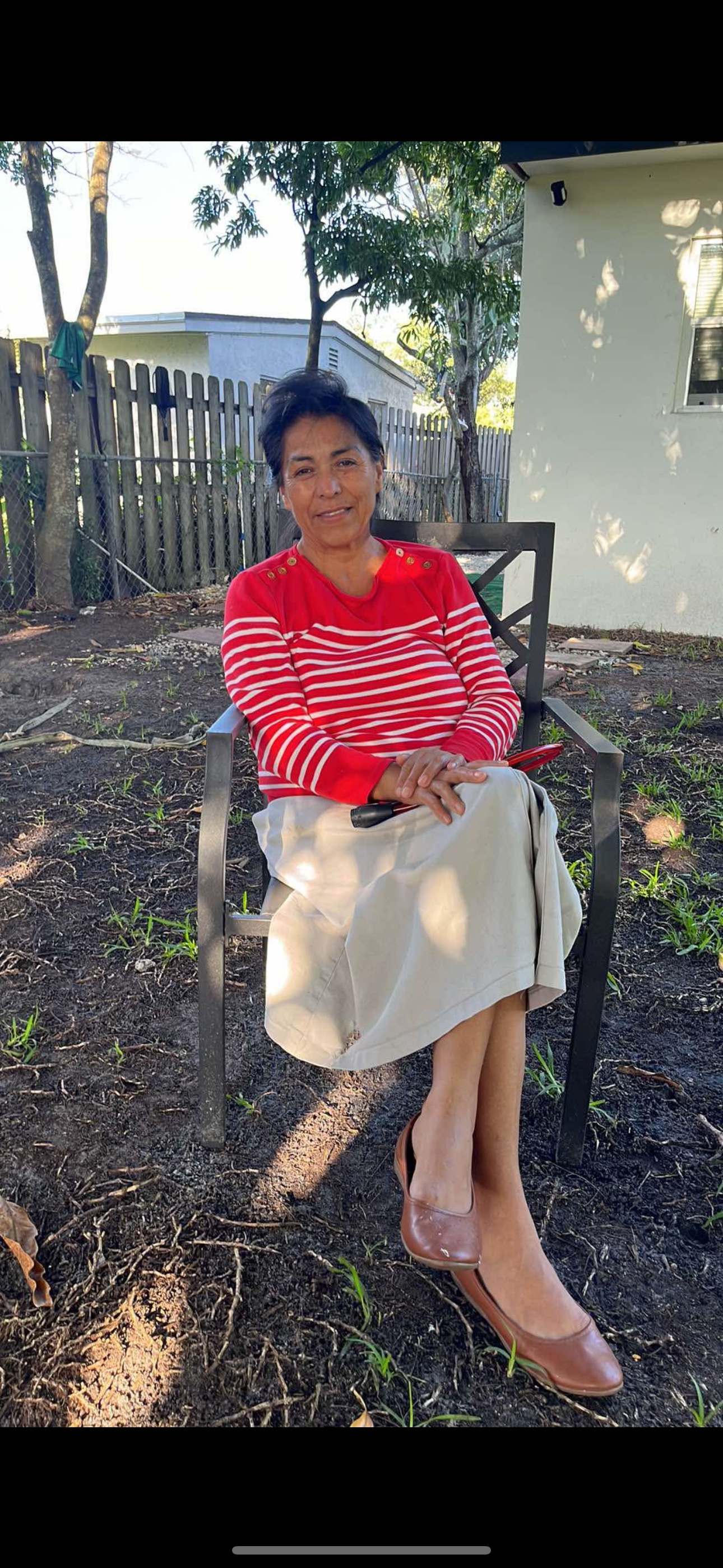 Support Rebeca's Funeral&Cancer Funds campaign photo, 6 of 8