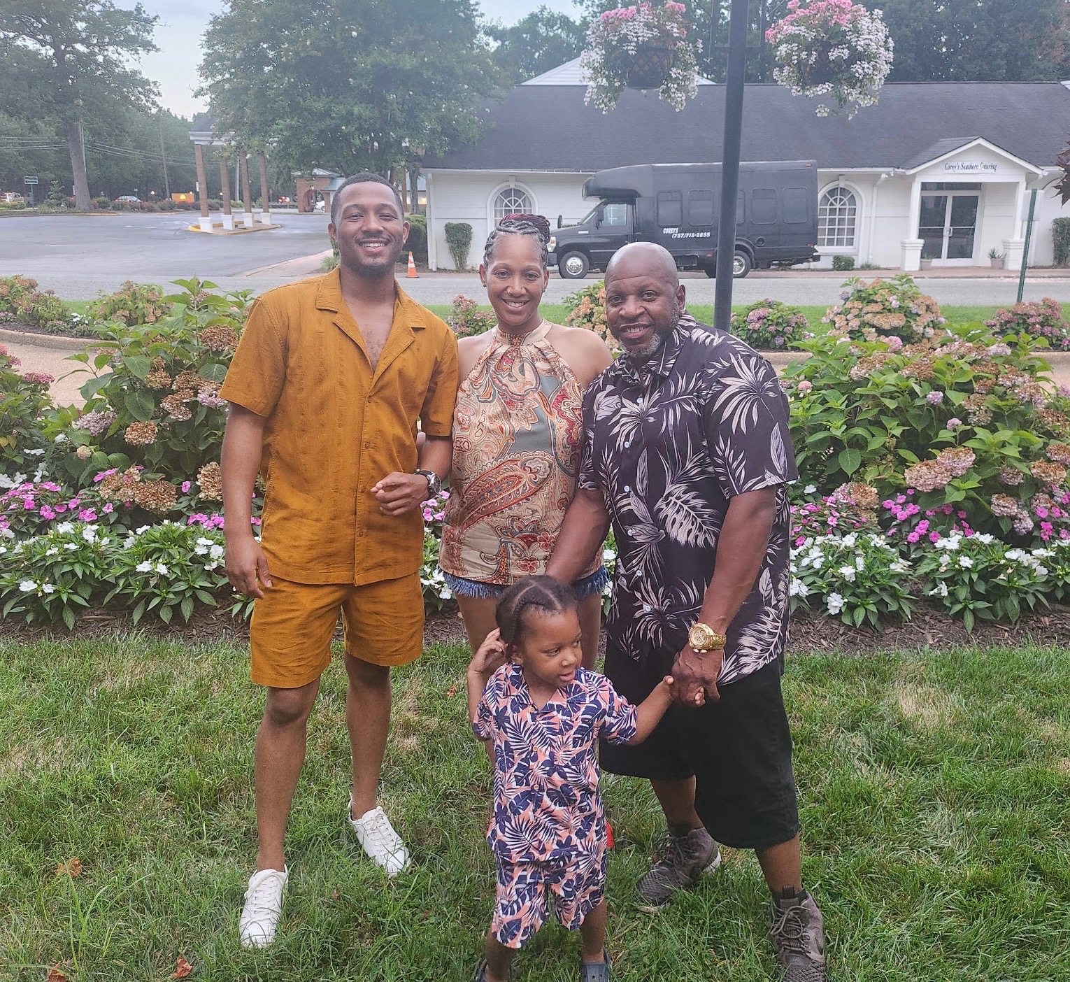 Support Family and Dogs After Devastating Fire campaign photo, 4 of 6