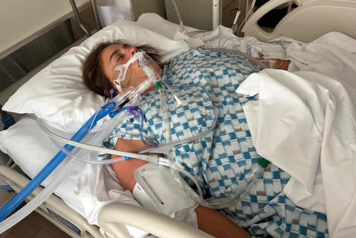 Jennifer's Journey: From a Brain aneurysm, to ICU campaign photo, 7 of 8