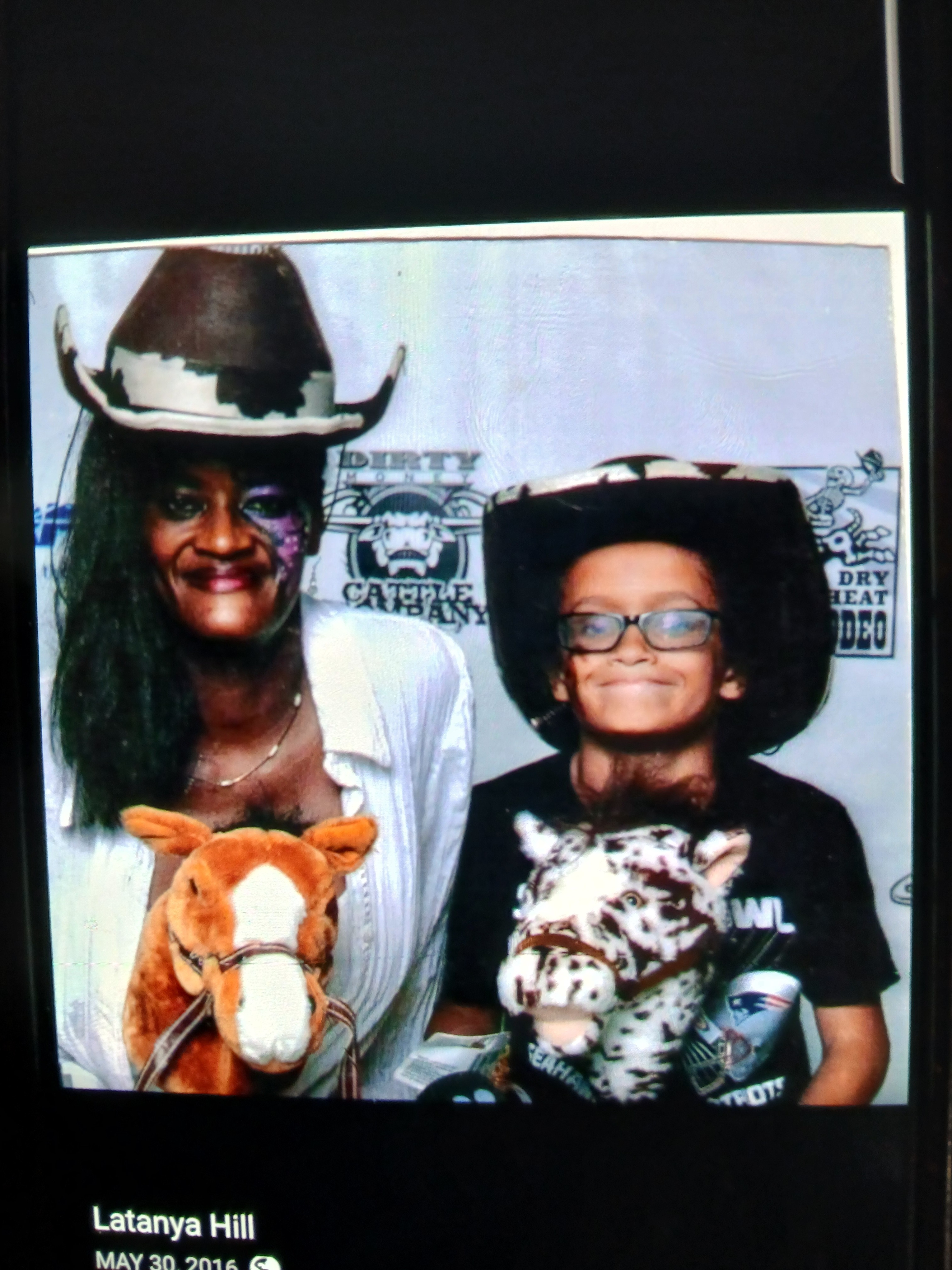 Please help me  i am ms Latanya denise hill campaign photo, 2 of 8