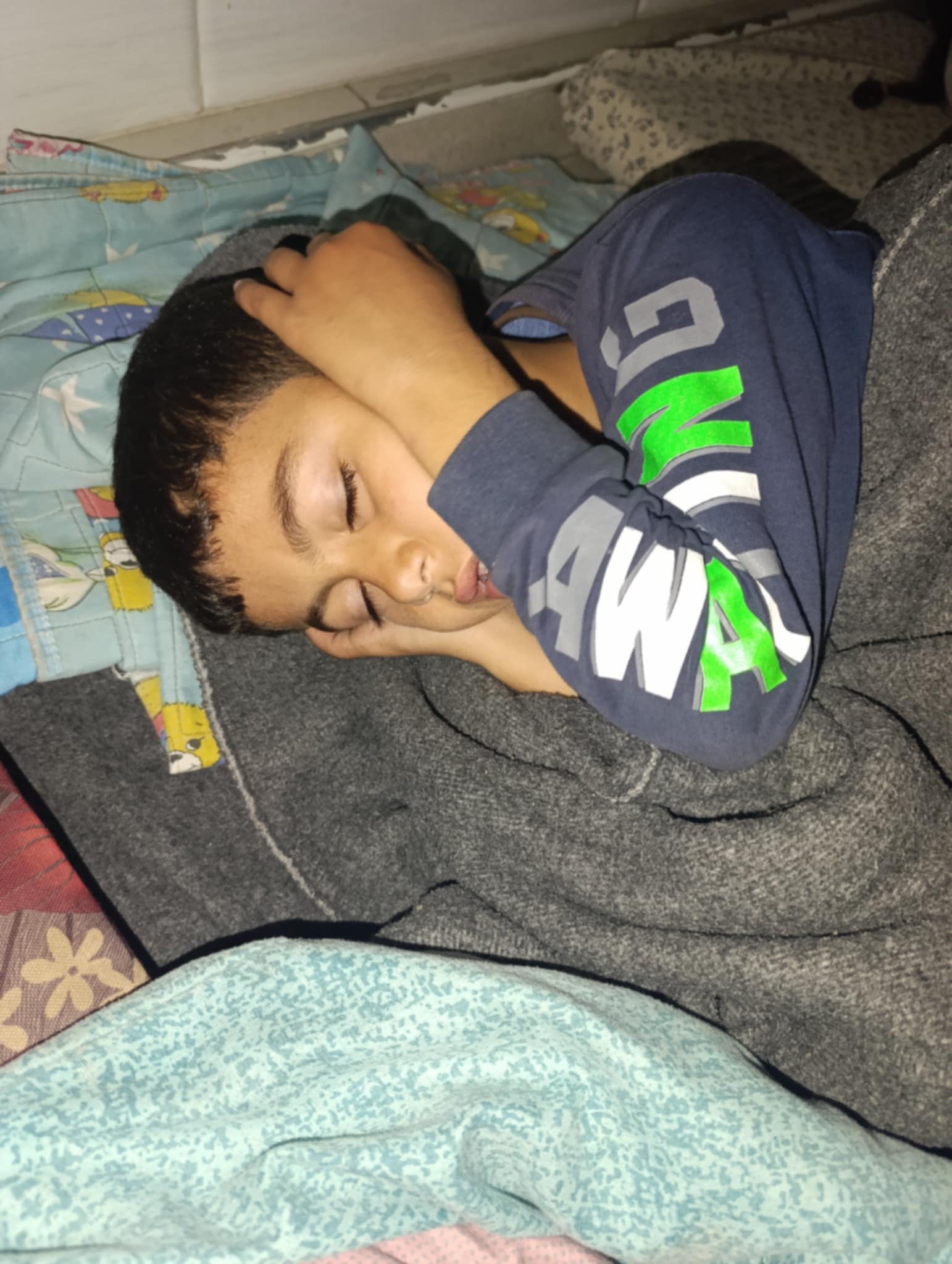 Help Mahmoud & his family survive the war campaign photo, 4 of 8