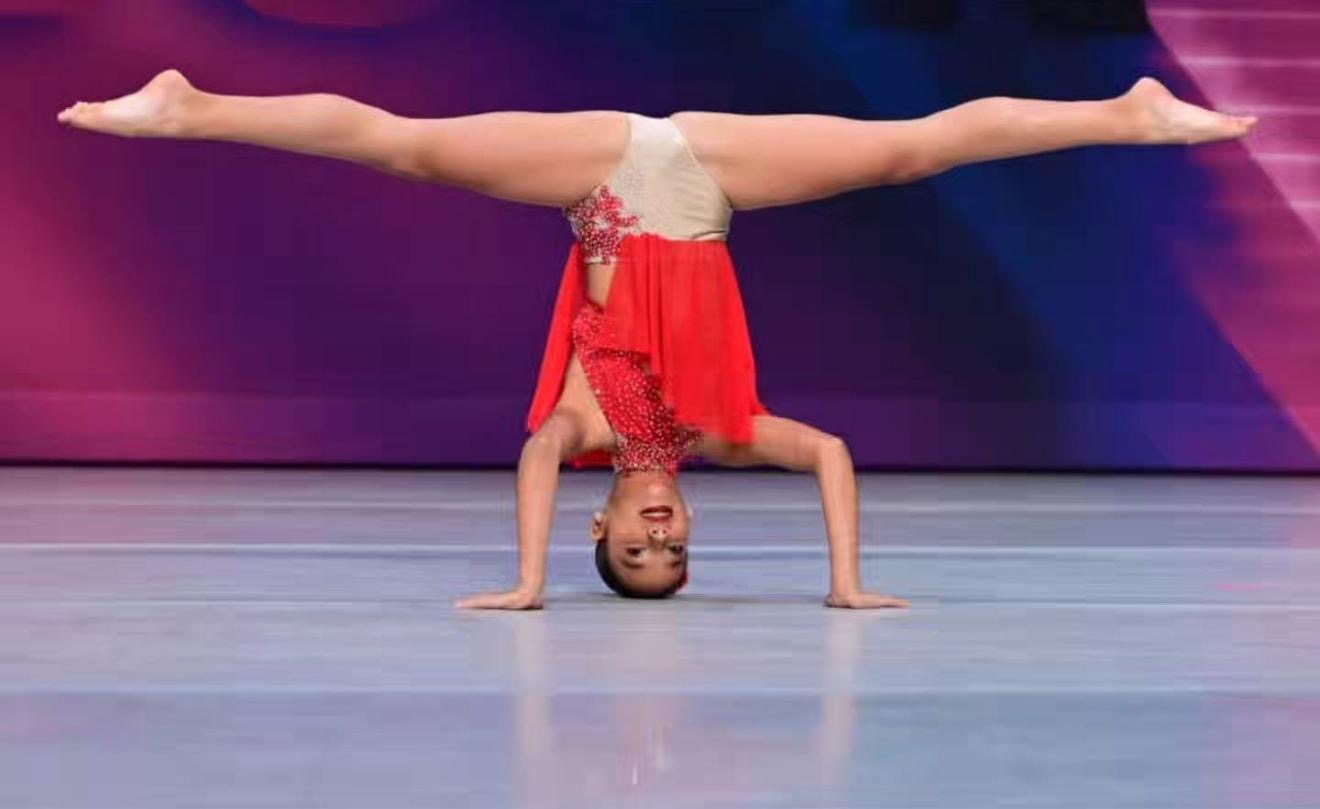 Help Nathalie Shine: Support Her Dance Journey campaign photo, 7 of 8