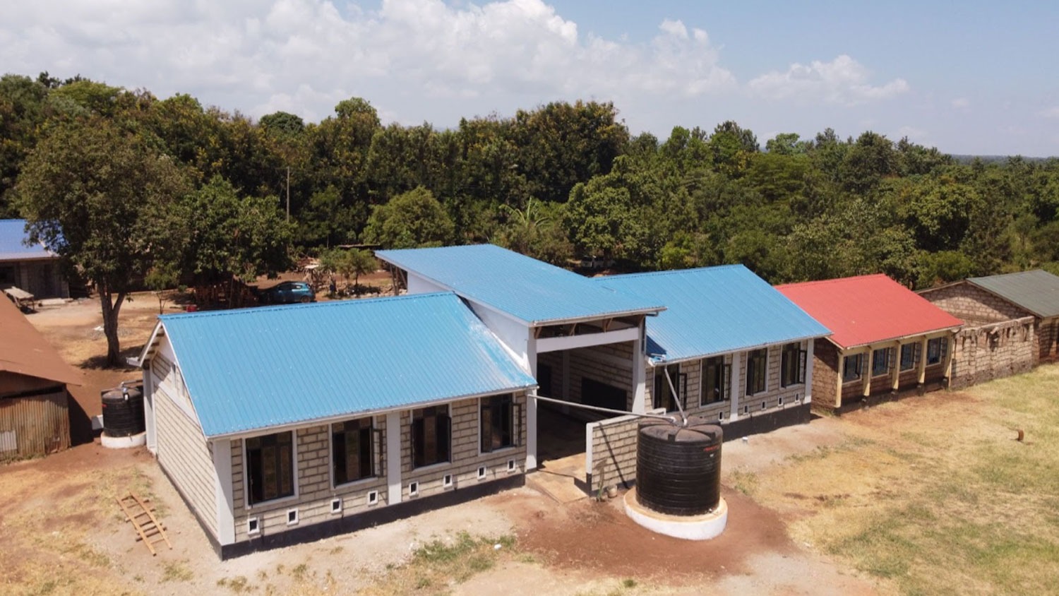 Help us to raise funds for school classrooms in Kenya campaign photo, 2 of 6