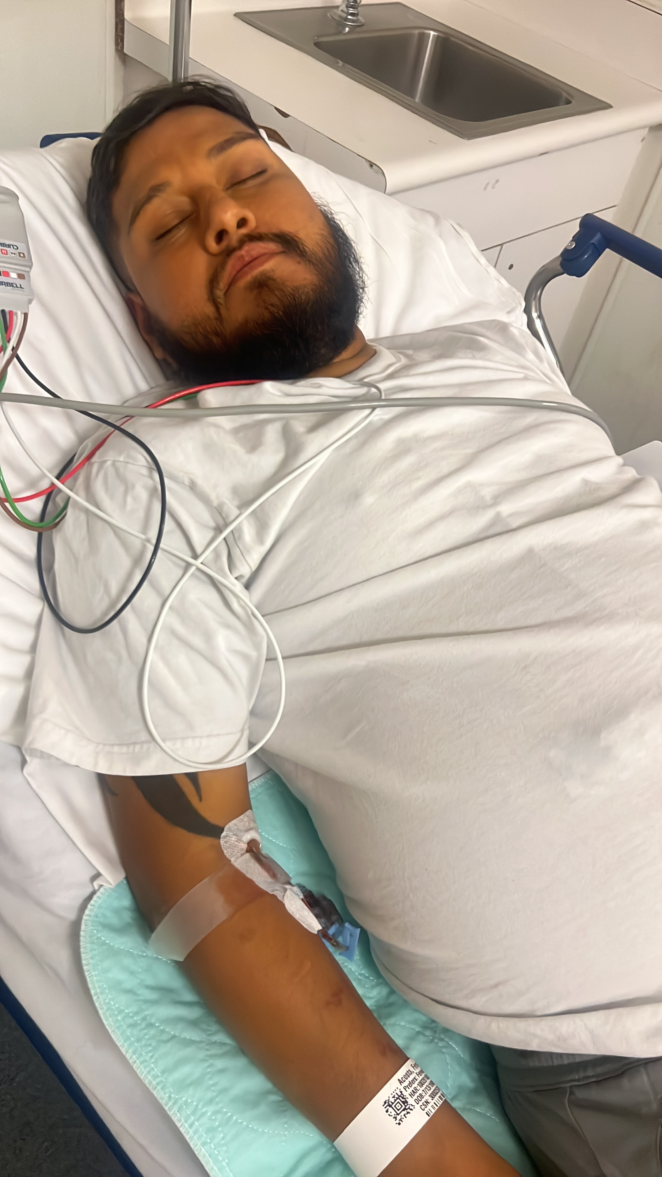 Support Fernando Acosta's Fight Against Liver Disease campaign photo, 5 of 6