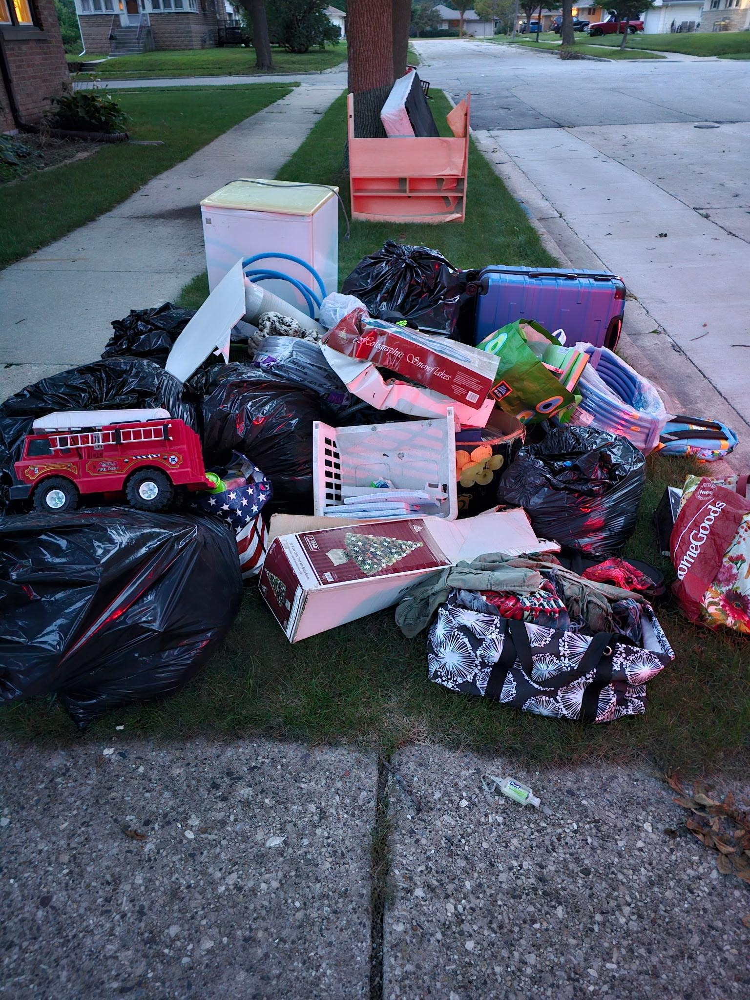Support Eileen's Family After Milwaukee Flood campaign photo, 4 of 8