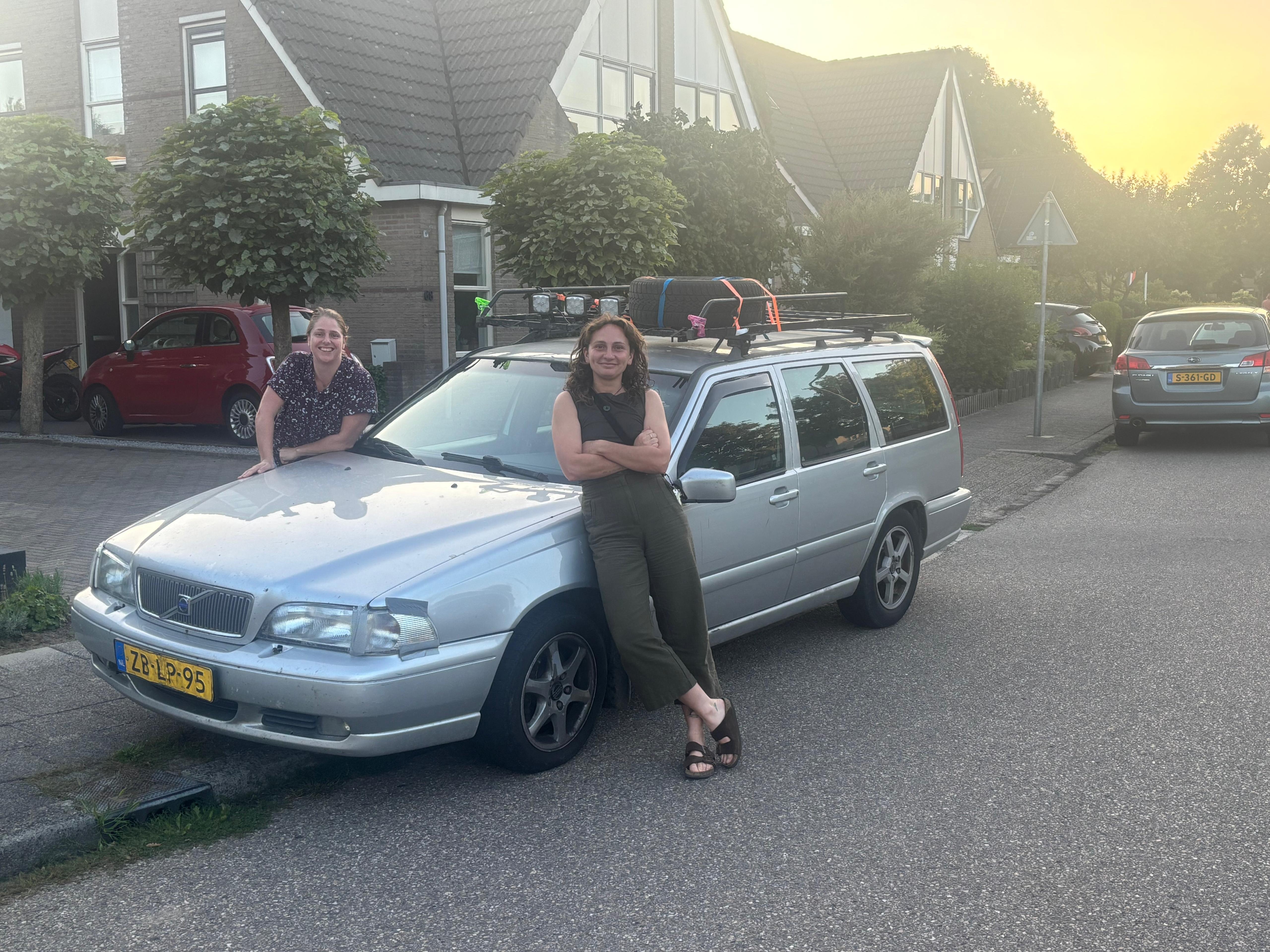 Twee vrouwen. Eén barrel. Een missie met impact. campaign photo, 2 of 4
