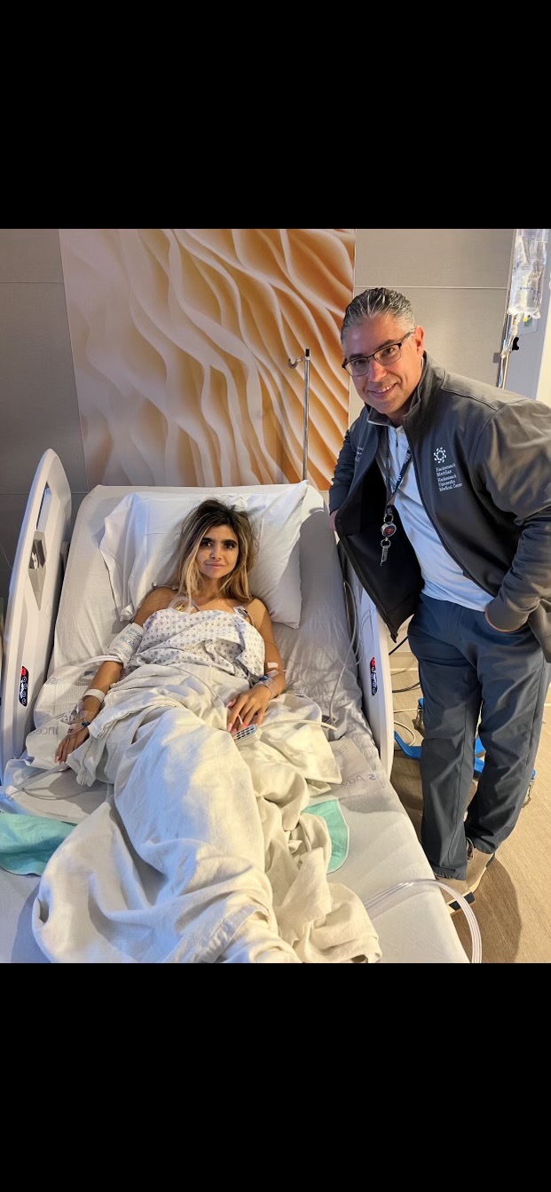 Elle’s Transplant , Chemotherapy ,Plasmapherisis Treatments campaign photo, 2 of 8