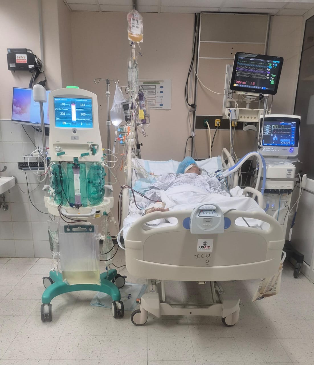 Support Ms. Randa Sabra's Intensive Care campaign photo, 2 of 4