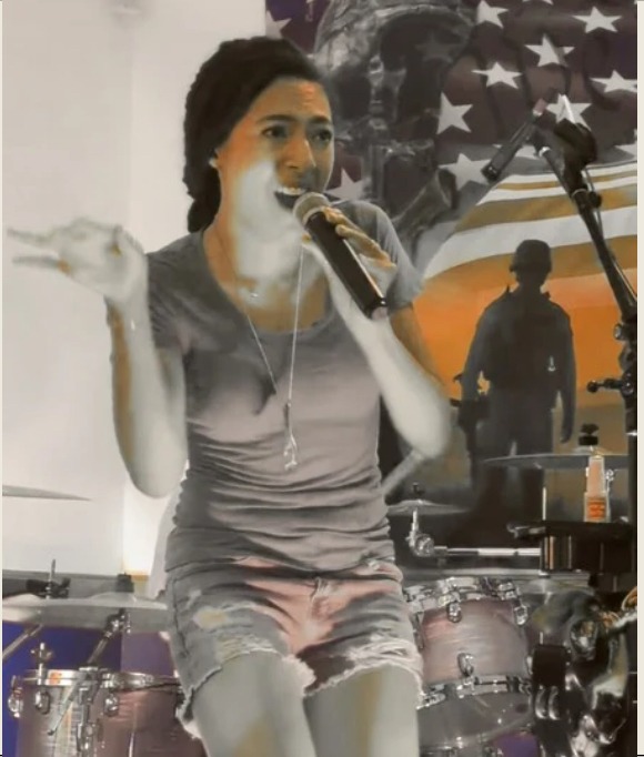 Help Melissa Coleman bring her soulful, gritty sound to life campaign photo, 4 of 8