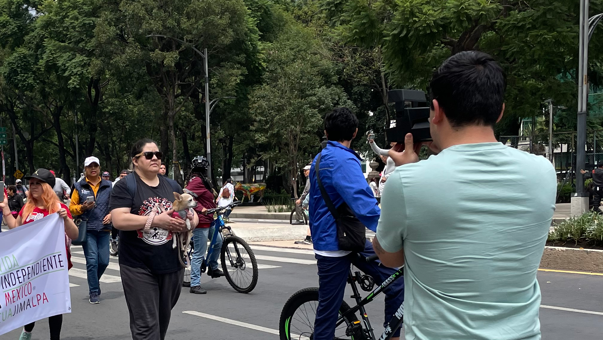 Ayúdame a pagar mi titulación. photo