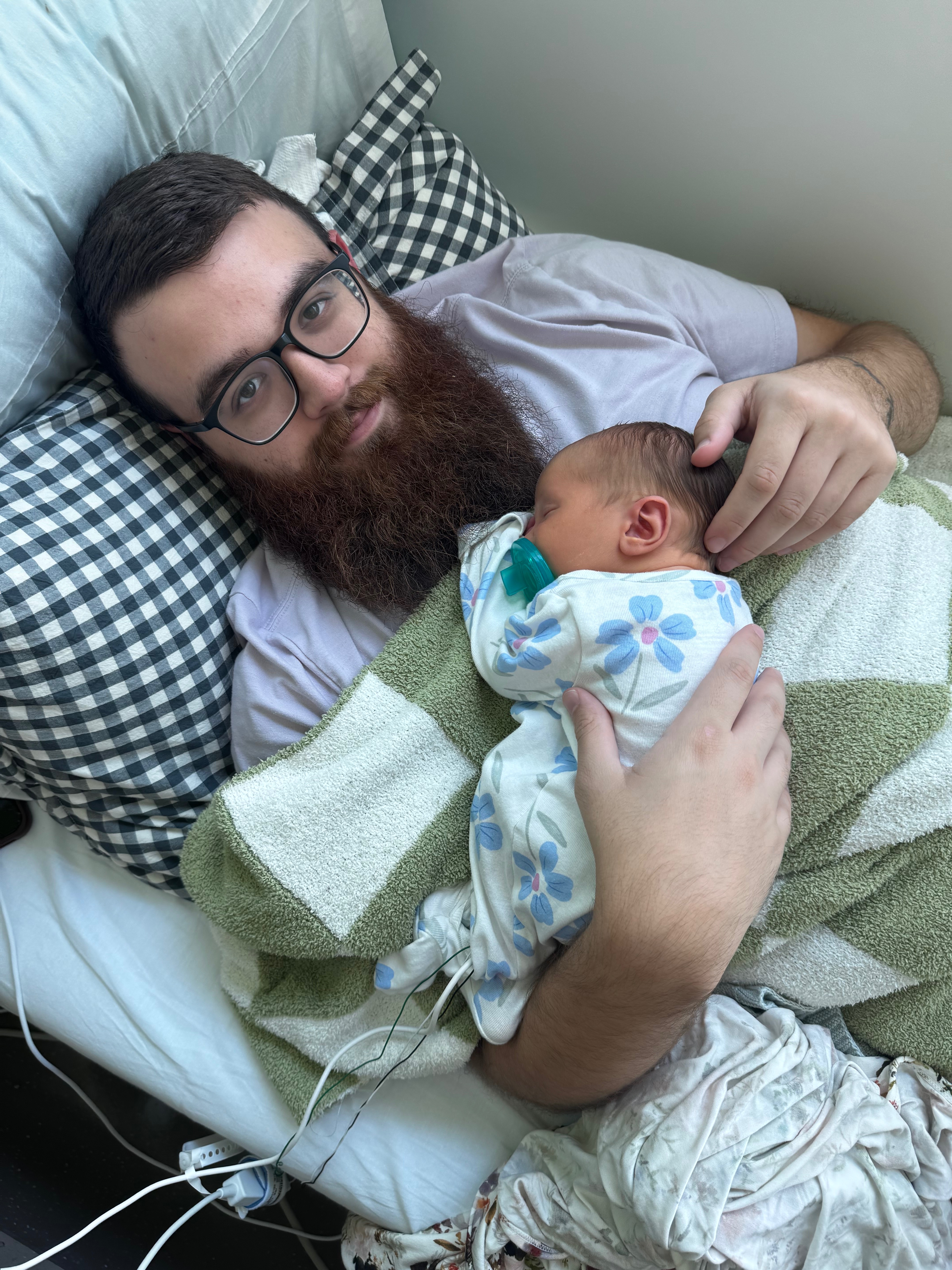 Help Baby Rowen and Her Family Through This Journey campaign photo, 5 of 7
