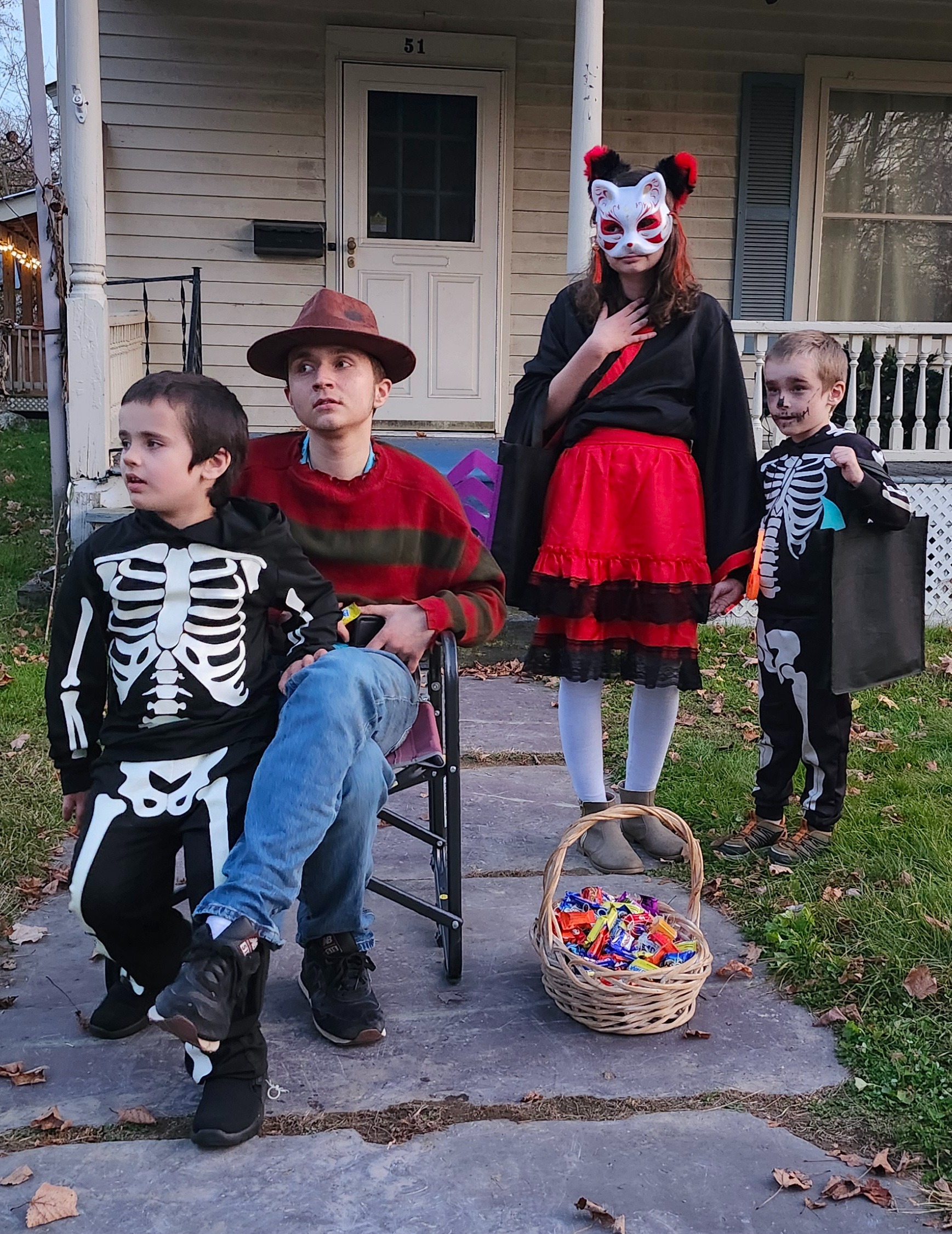 Urgent: downpayment needed to secure van 4kids campaign photo, 4 of 7