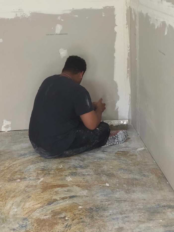Help Us Build Génesis 94.3 FM in Vieques,PR. campaign photo, 4 of 8