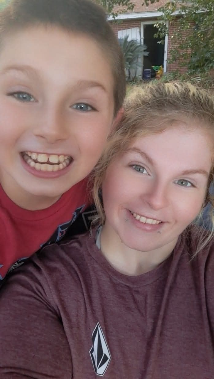 Help Jennifer's Family with Cremation Costs campaign photo, 2 of 6