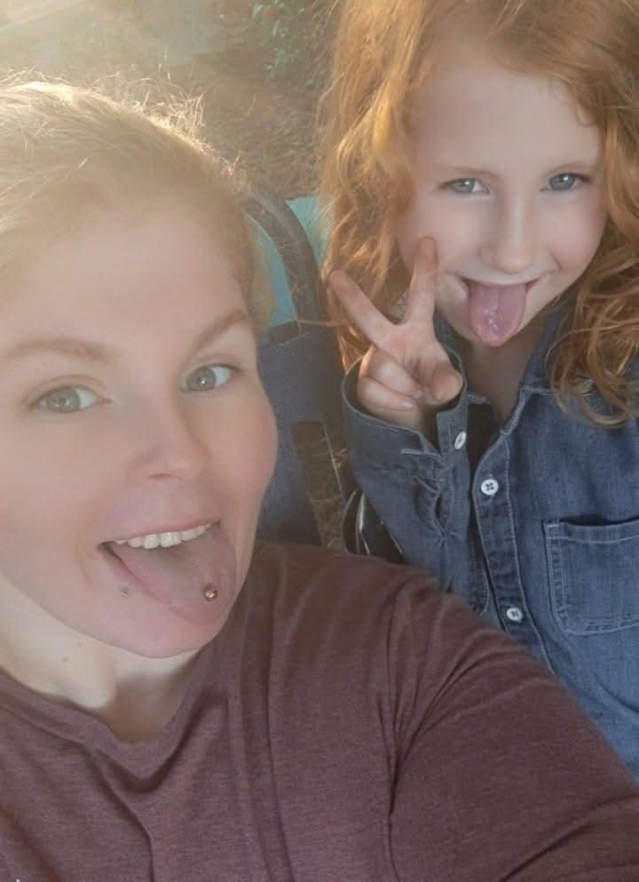 Help Jennifer's Family with Cremation Costs campaign photo, 4 of 6
