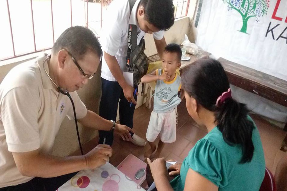 Meals & Meds for Manila's Street Kids campaign photo, 2 of 5