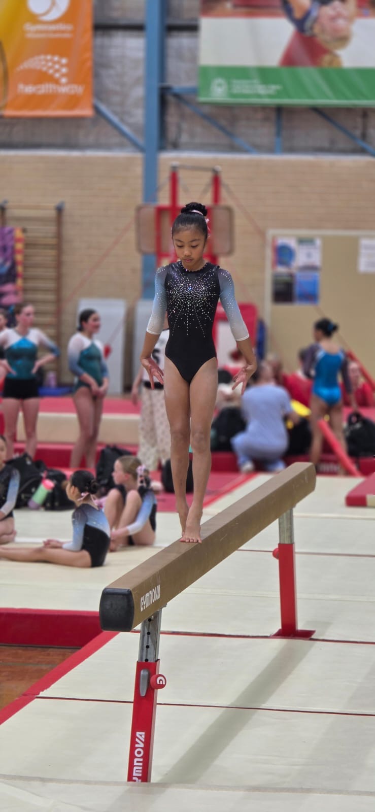 Help Monalisa & Geovanna Dive To Success! campaign photo, 7 of 8