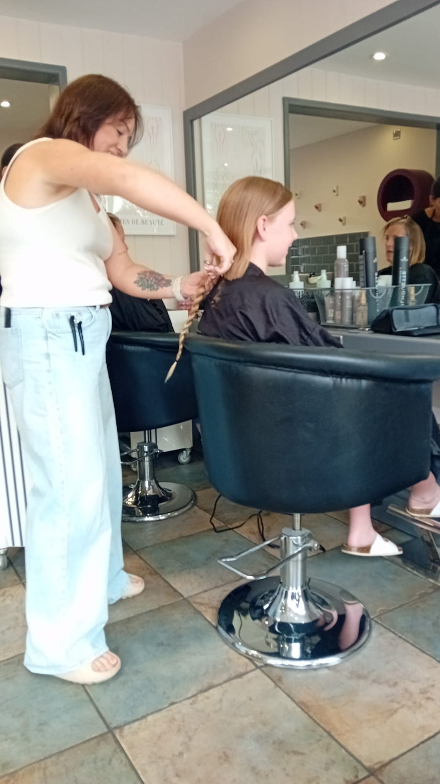 Sophie's Big Haircut to help children with cancer campaign photo, 6 of 8