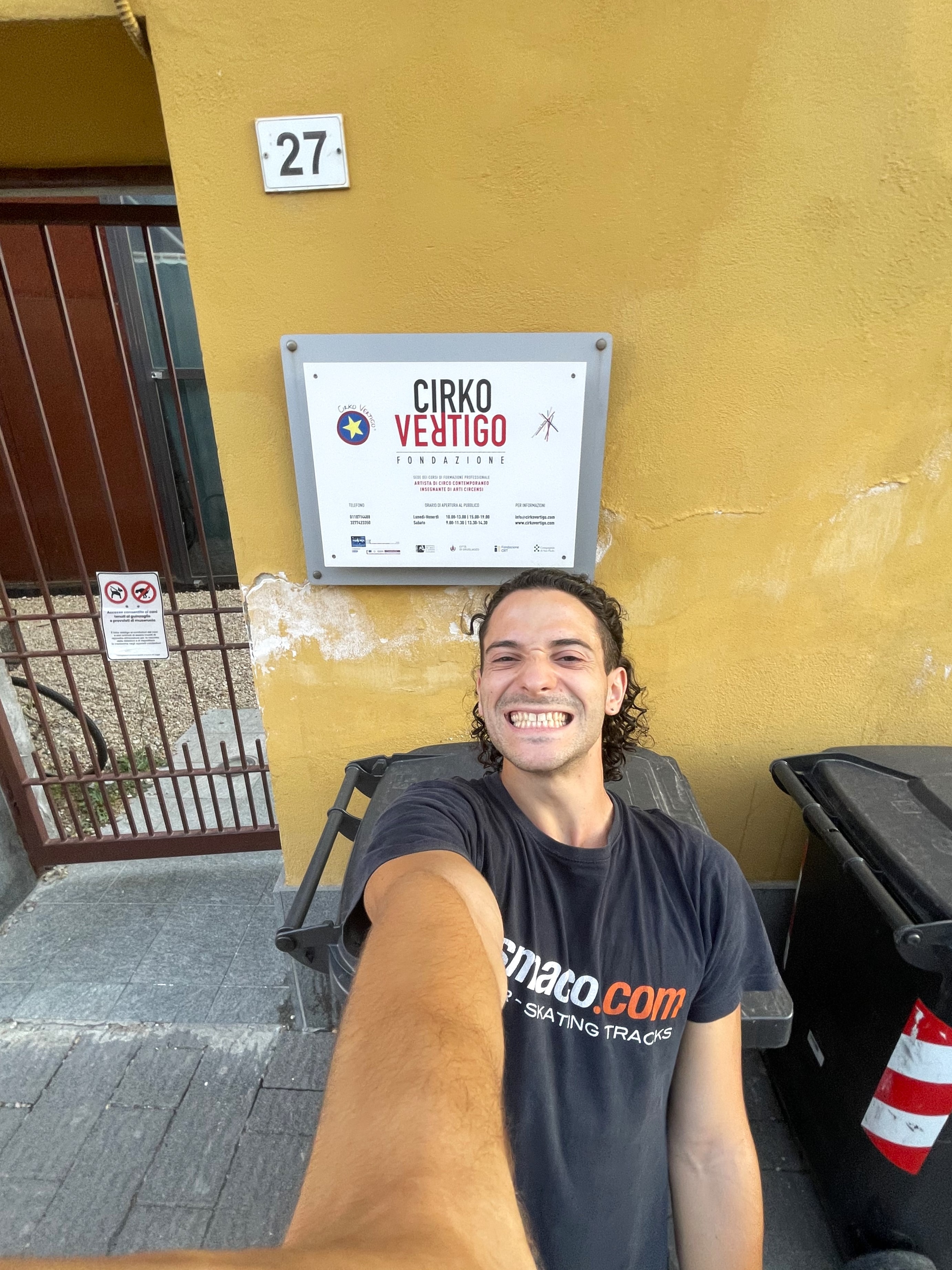 AIUTAMI A CONTINUARE L' UNIVERSITA' DI CIRCO campaign photo, 2 of 8