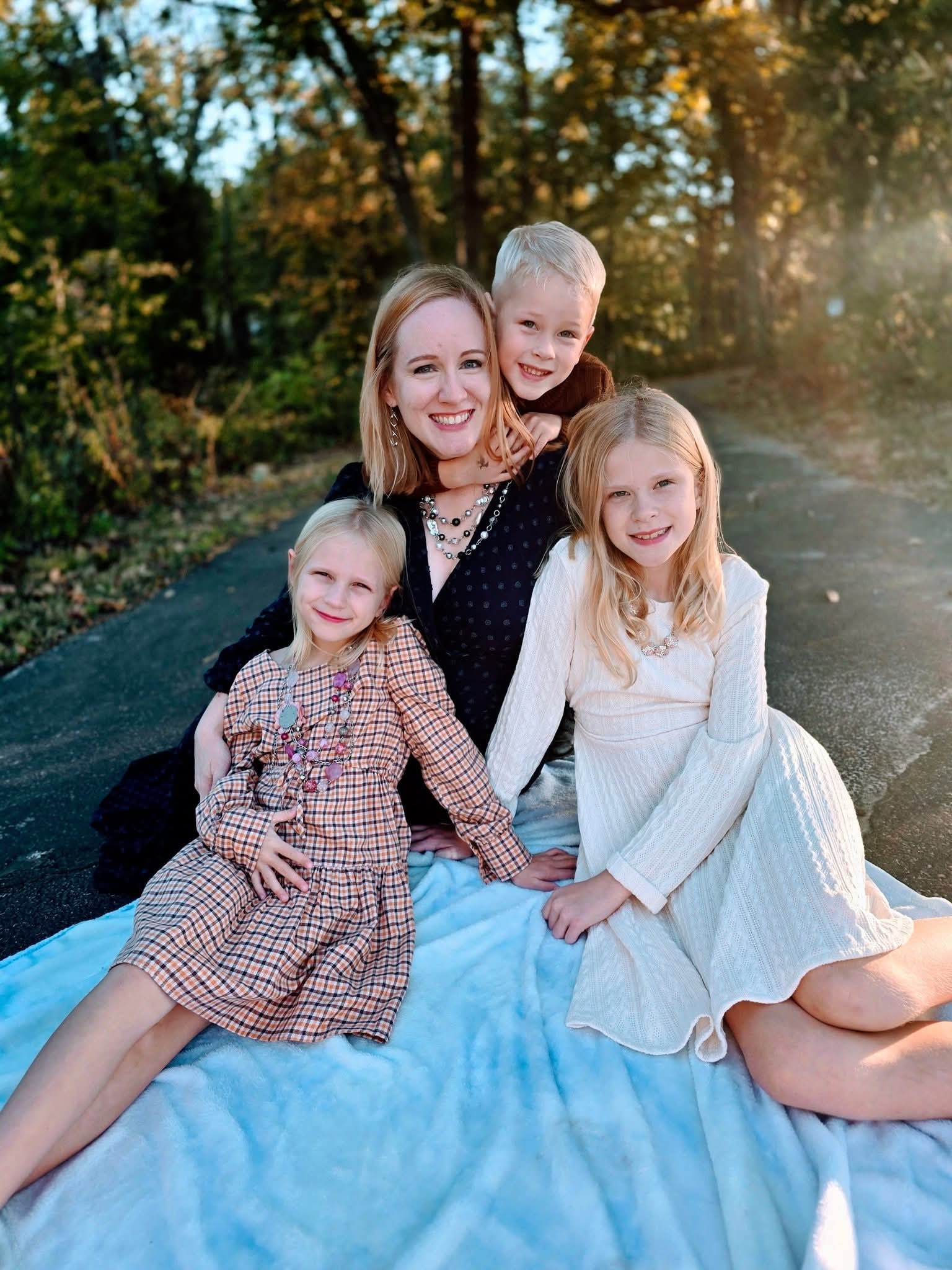 Donate to Ease Alicia's Cancer Journey campaign photo, 2 of 5