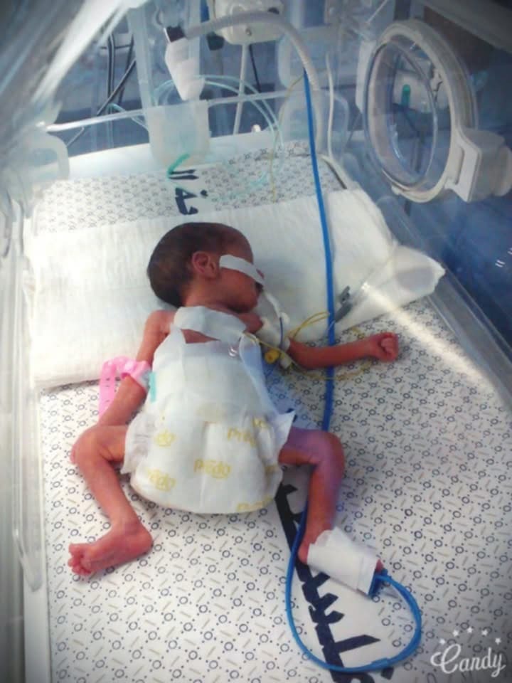 Help 7yr old Amuna And Her Family In Gaza campaign photo, 5 of 8