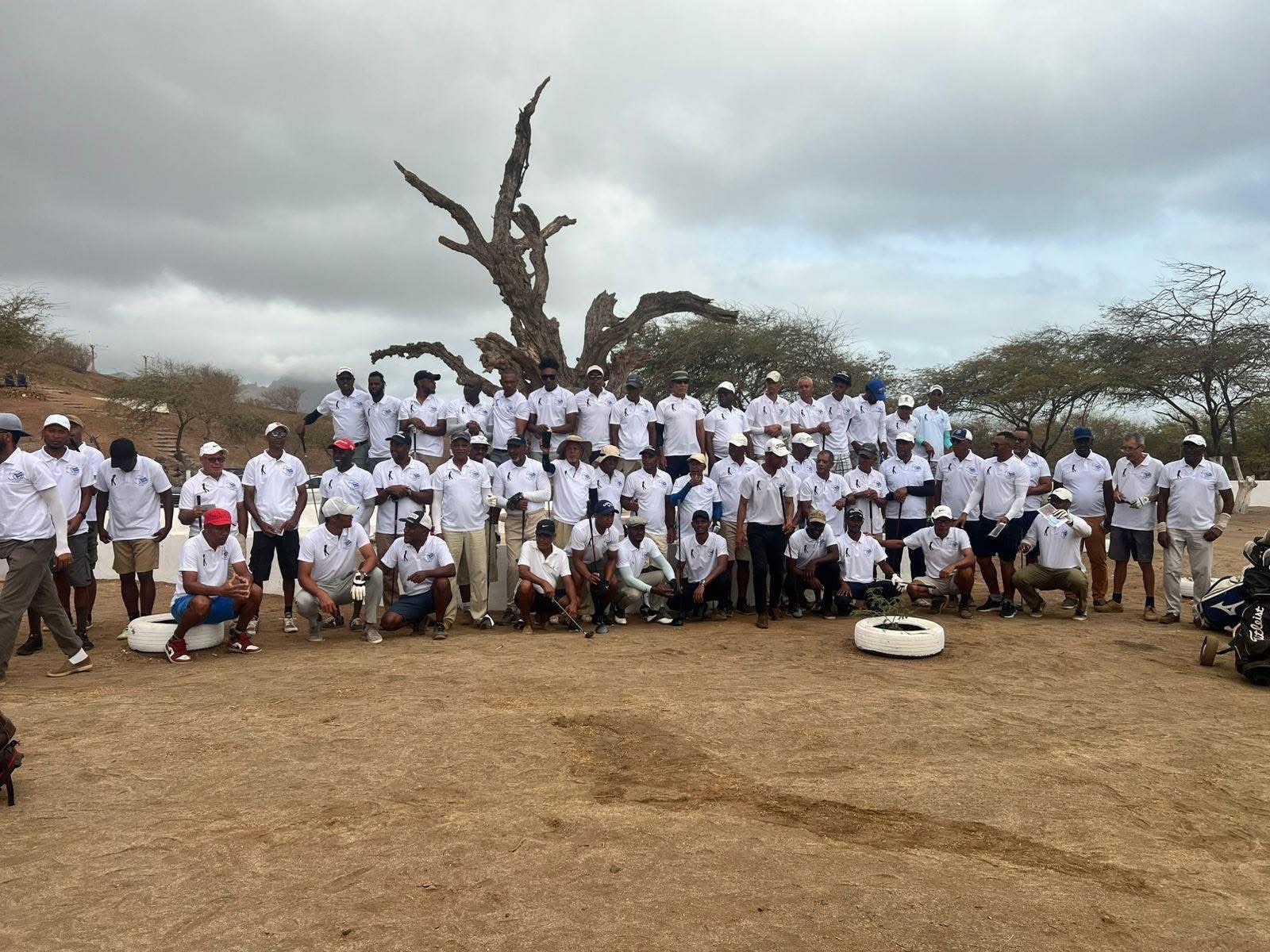 Golfers of the world unite Help Saõ Vicente Golf Club. campaign photo, 7 of 8