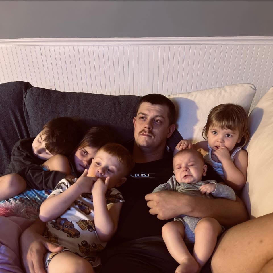 Support Brandon's Fight Against Cancer & His Family of 7 campaign photo, 2 of 5