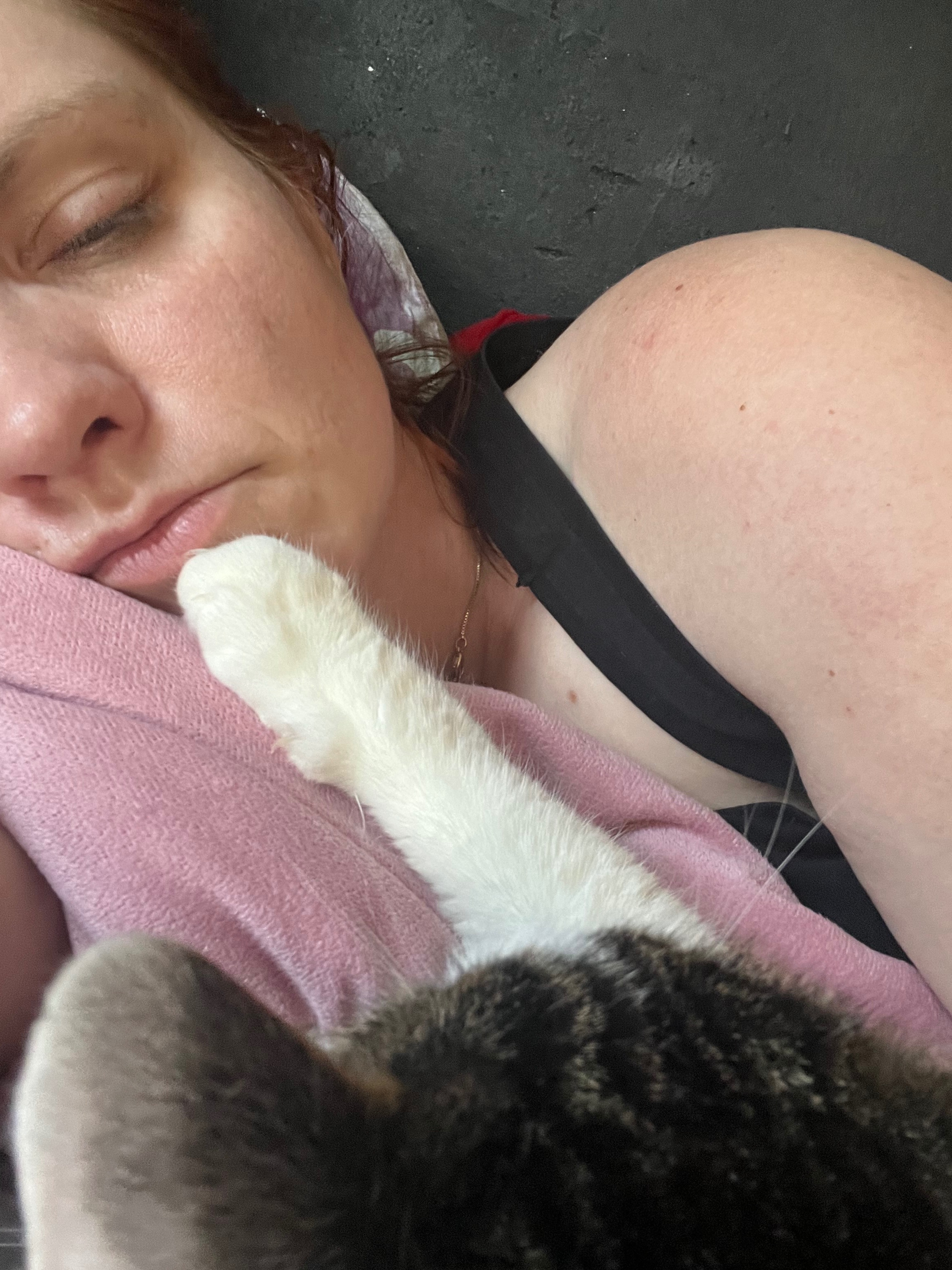 Leben mit MECFS & Blutkrankheit – Hilfe für meine Tests campaign photo, 2 of 7