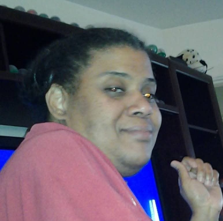 Donate to Lisa Fennell-Davis's Funeral Costs campaign photo, 4 of 5