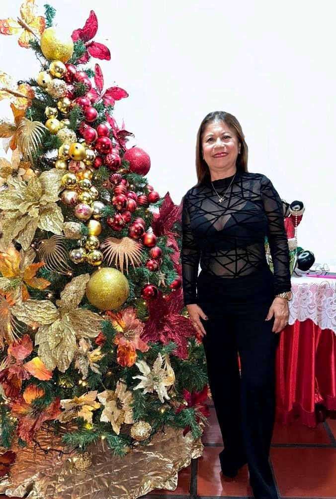 Tratamiento Oncológico para nuestra madre Vivian Correa campaign photo, 4 of 5