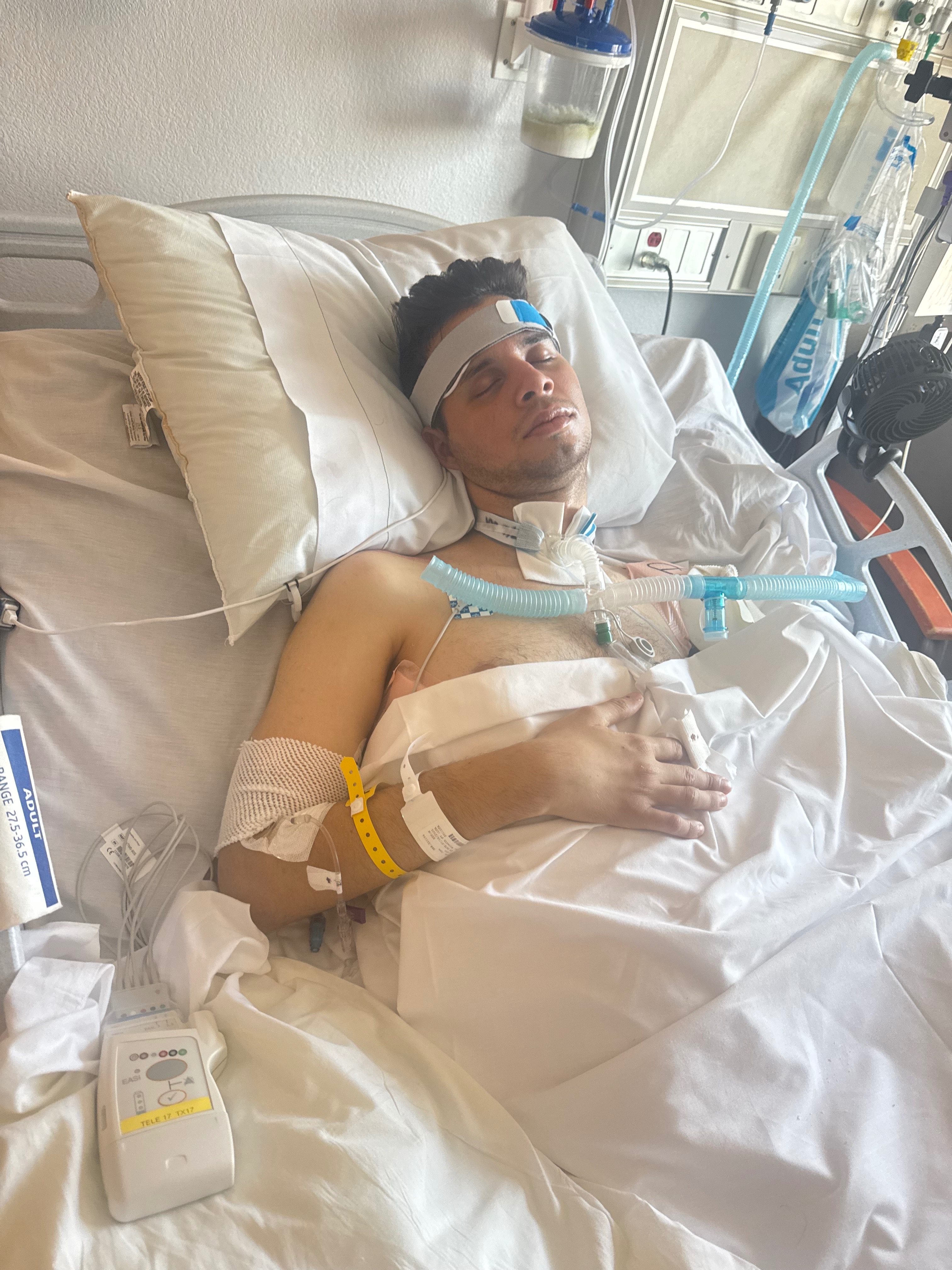 Un milagro en proceso:Ayuda a José David en su recuperación campaign photo, 5 of 8