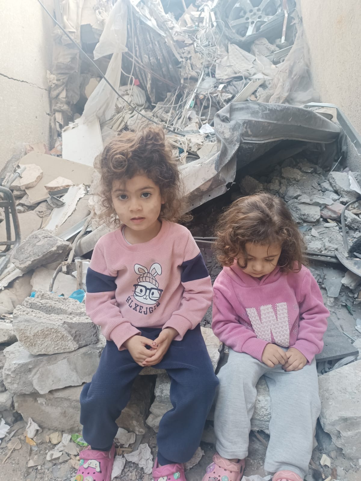 Children and families in gaza campaign photo, 5 of 6