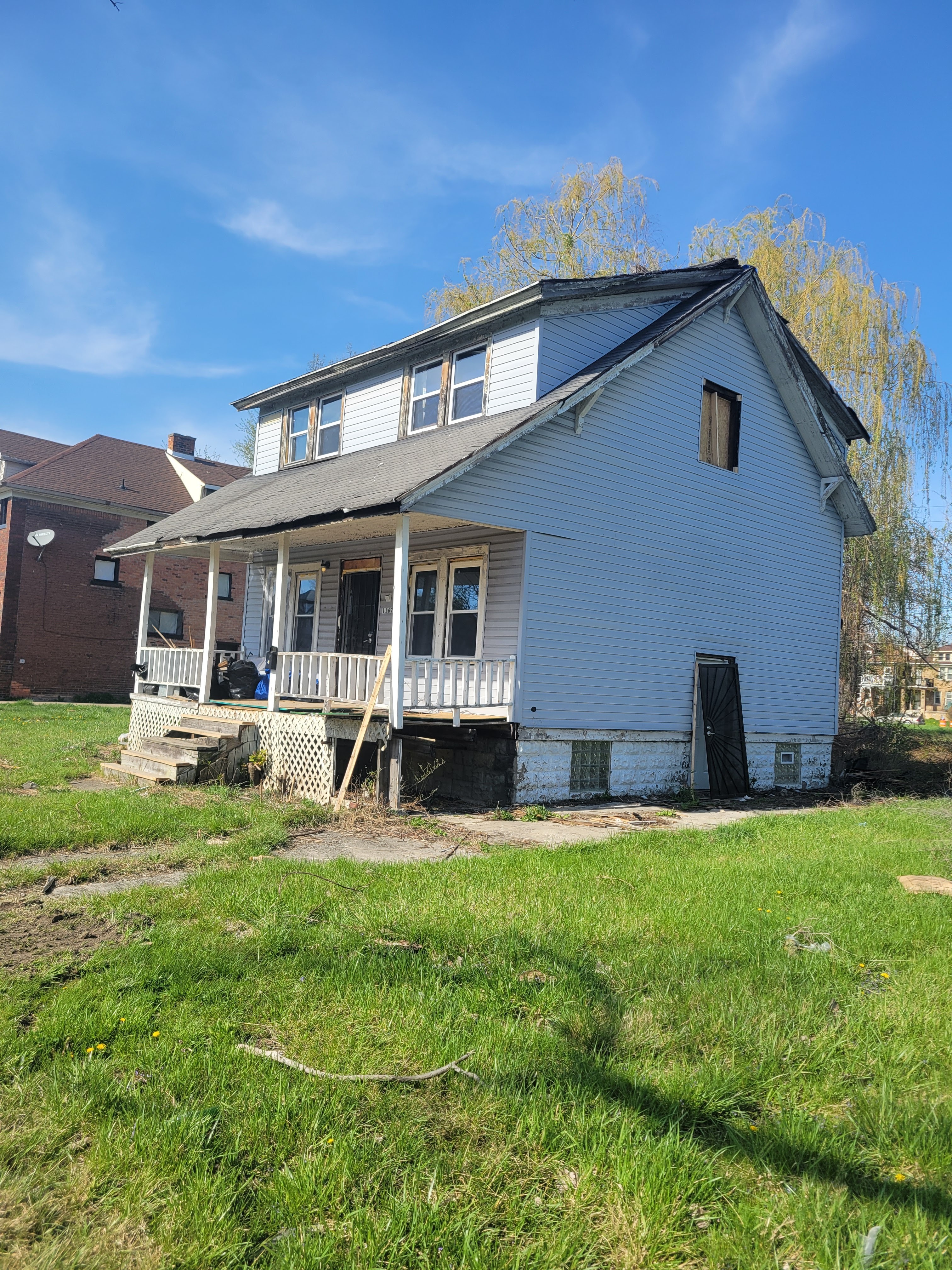 Help Bradley Repair His Detroit Roof campaign photo, 5 of 7