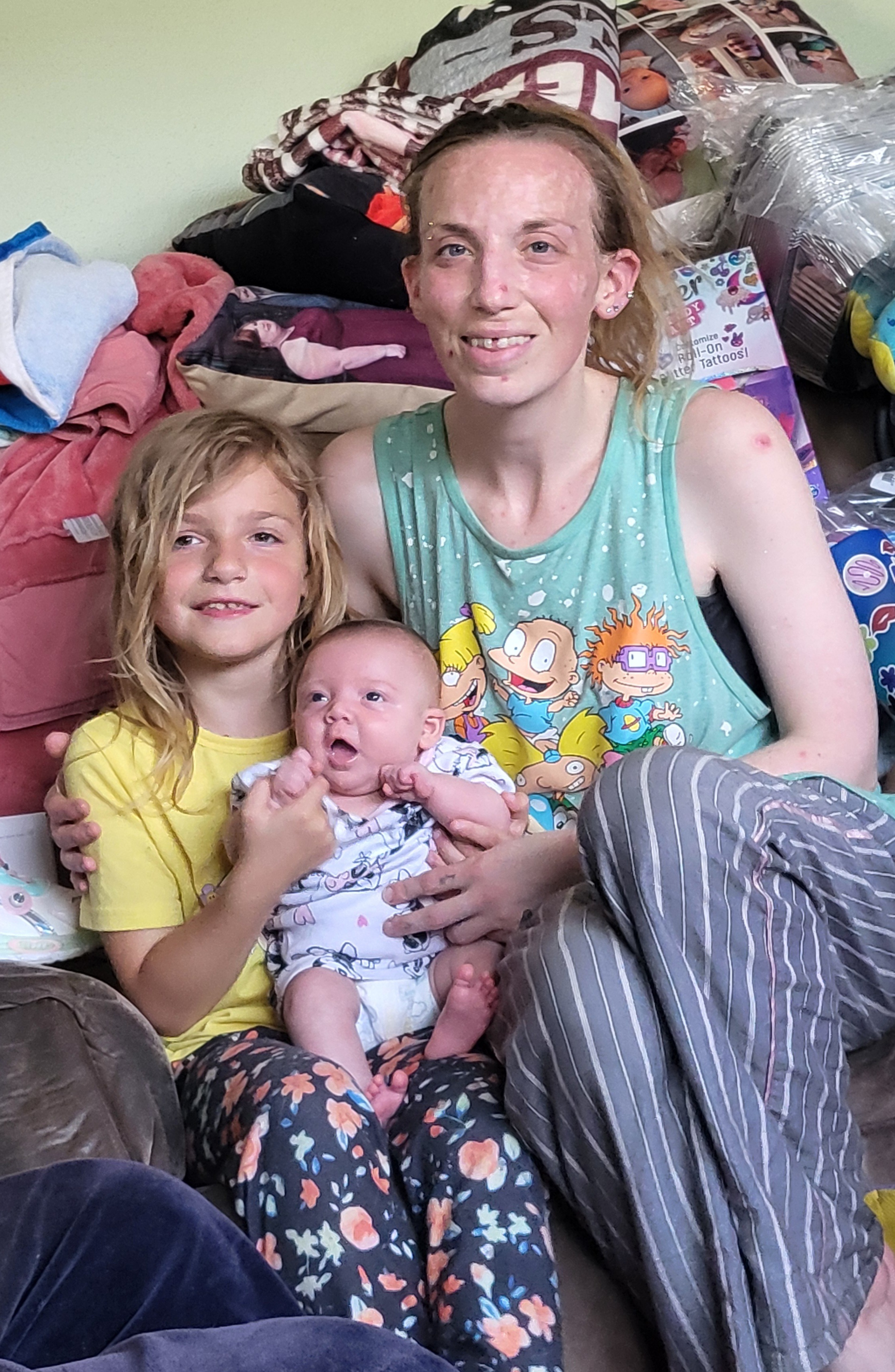 Support Madison and Lily After Mom's Loss campaign photo, 2 of 6