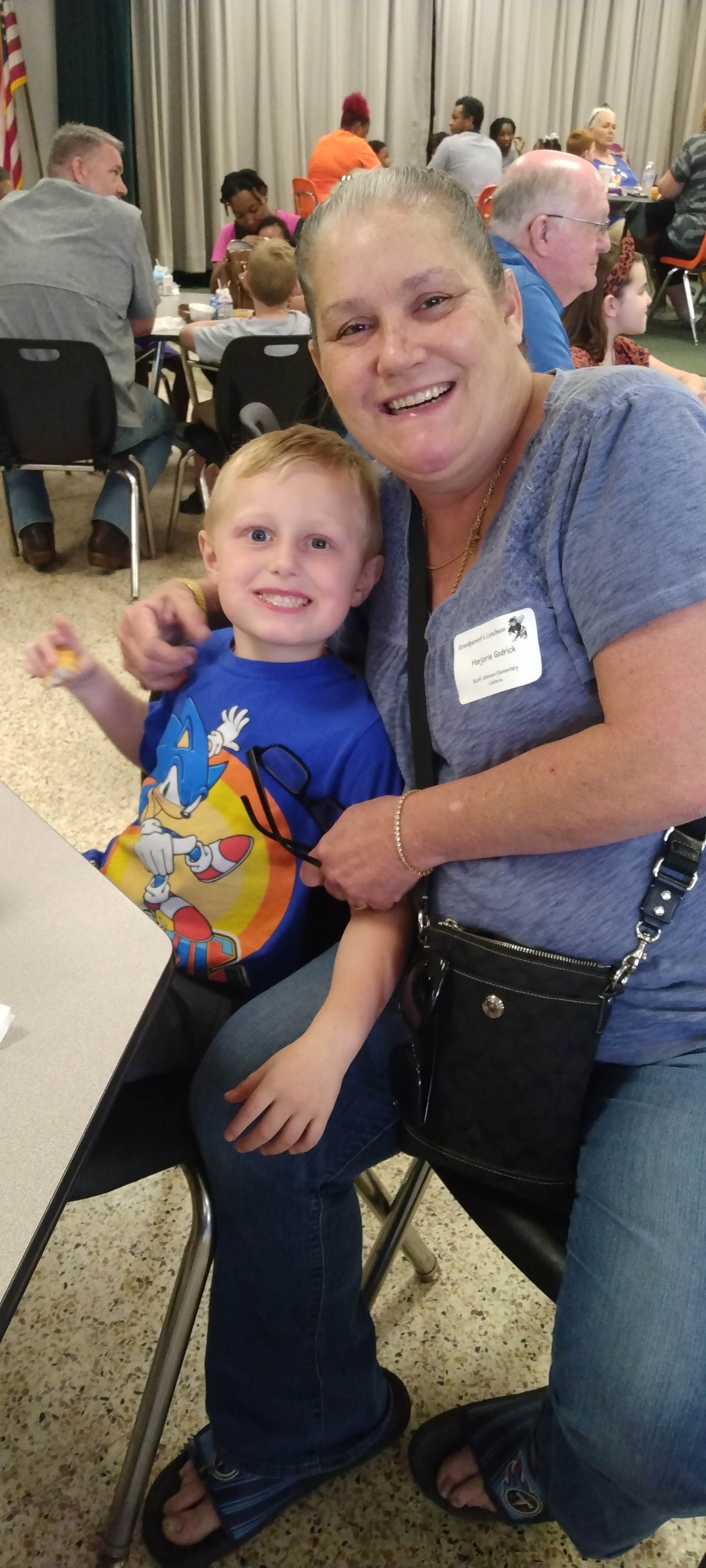 Struggling Family Needs Help After Tragedy campaign photo, 6 of 8